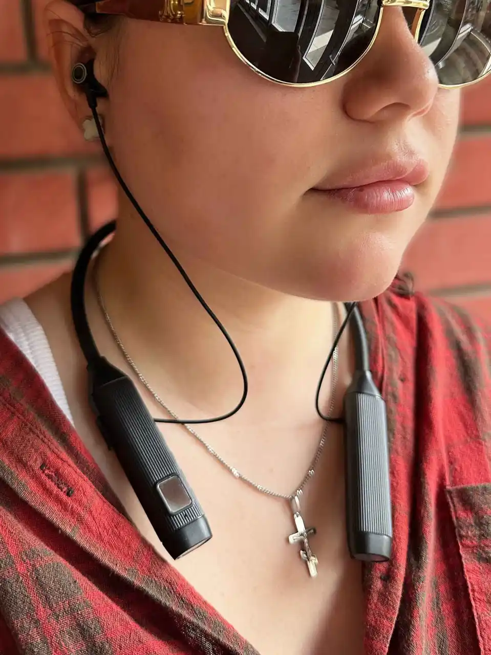 Simsiz quloqchinlar, Bluetooth garnitura, yugurish sporti uchun sport bo‘yin quloqchinlari