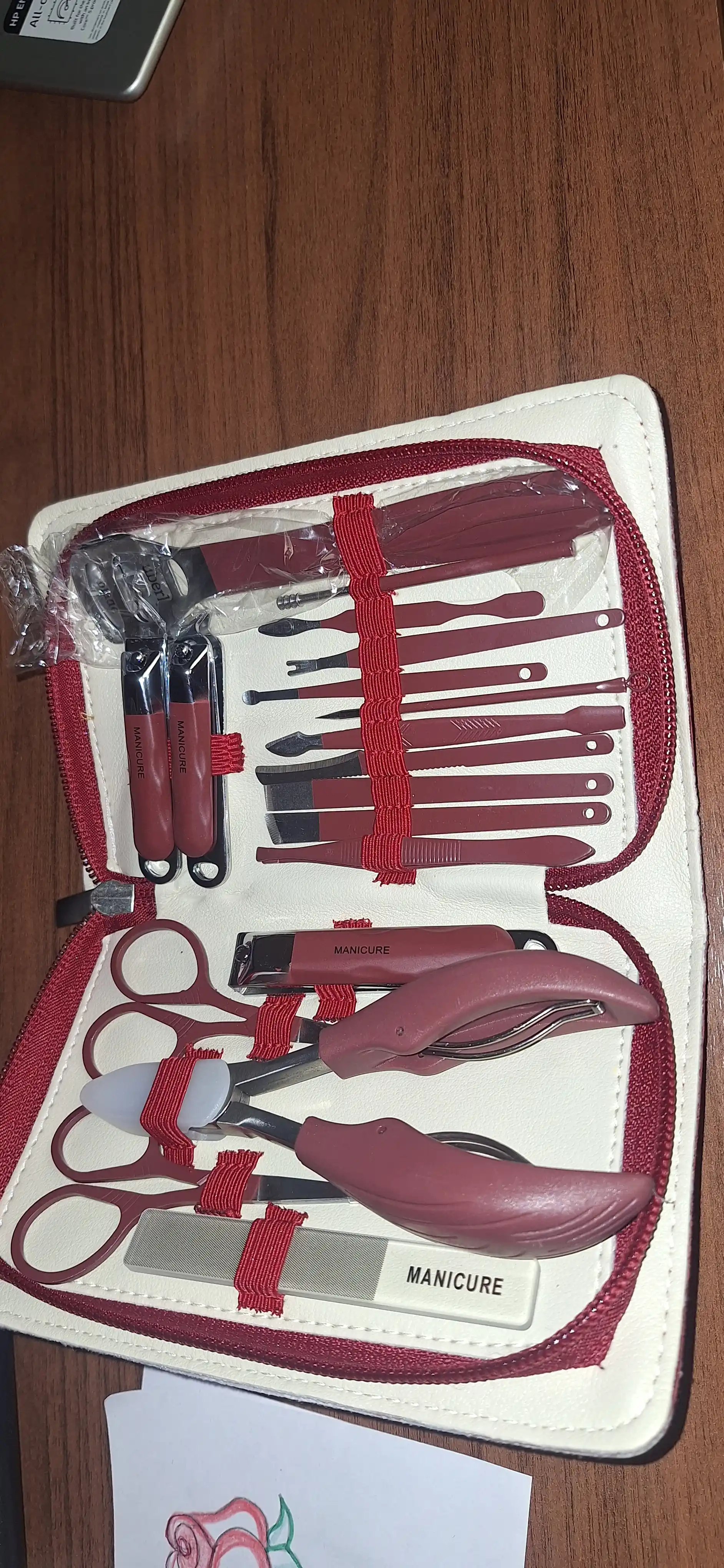 Manikyur to'plami, Kusachka, manikur anjomlari, MANICURE, qutida 18 ta element