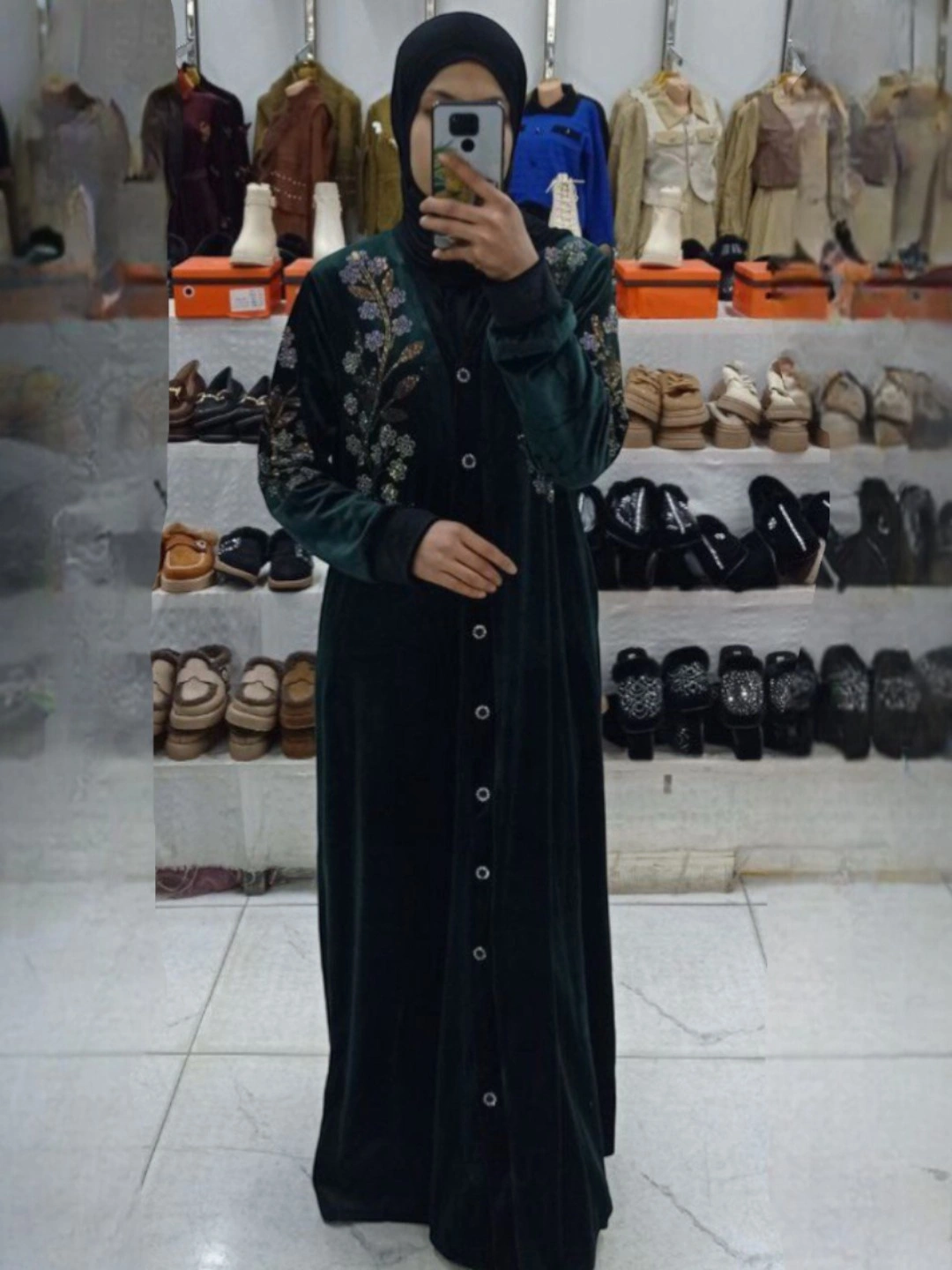 Baxmal (velvet) uzun ko‘ylak xalat 280000 so'mga eng yaxshi narxda ...