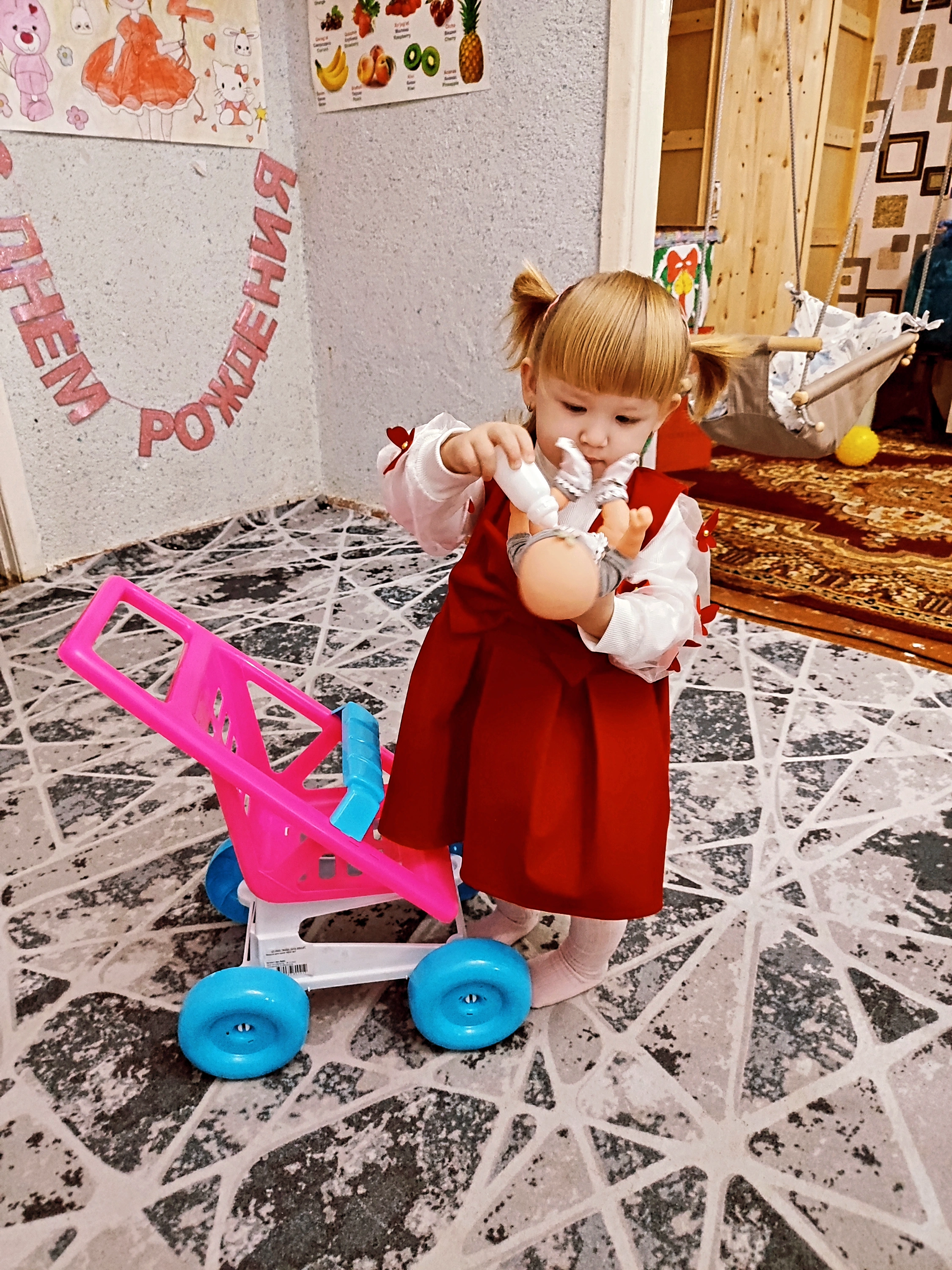 Кукла-пупс FIDGO в одежде, с бутылочкой, 25 см