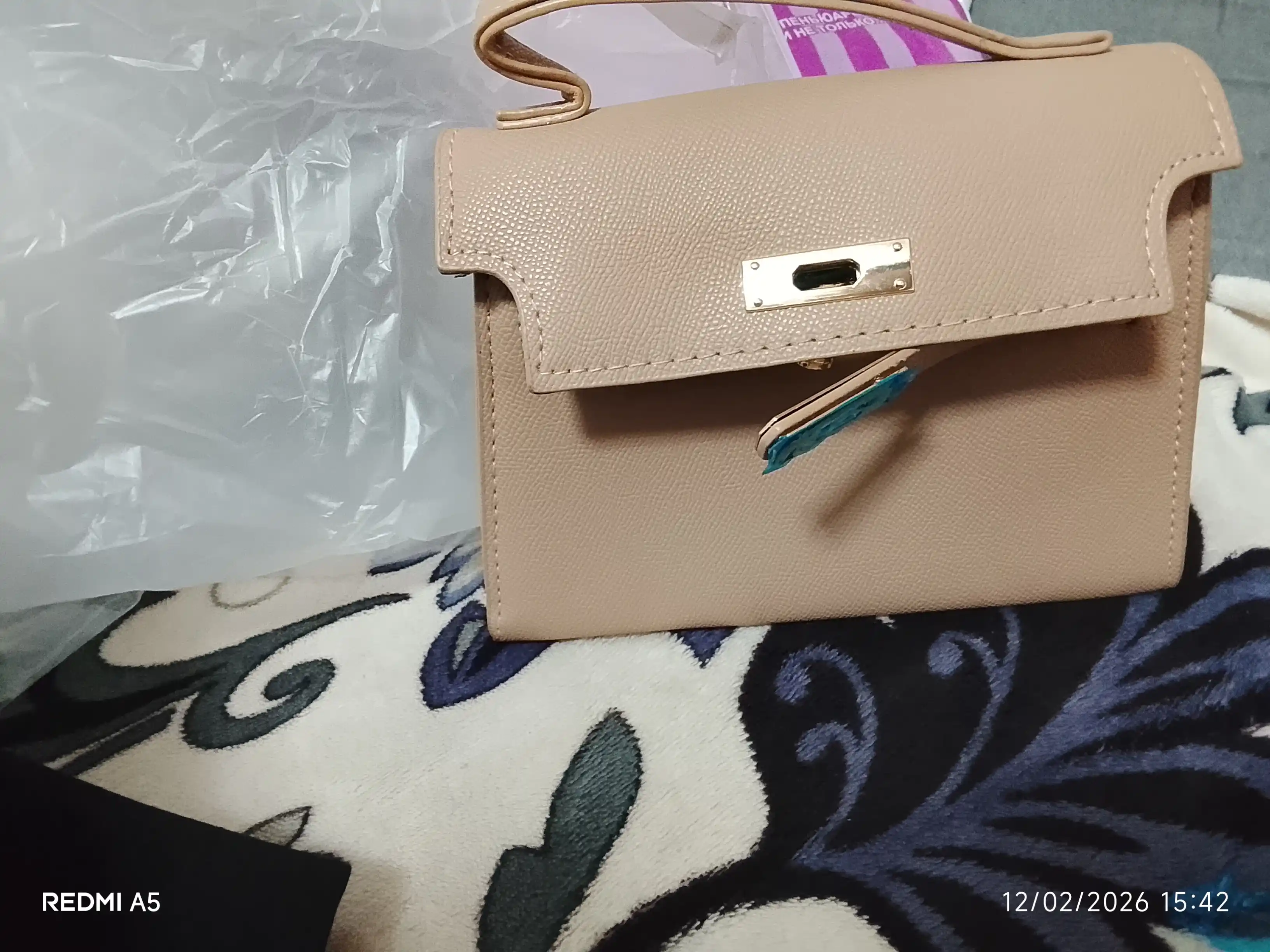 Kelly kross bodi sumkasi, kichkina, yelkadan oshirib