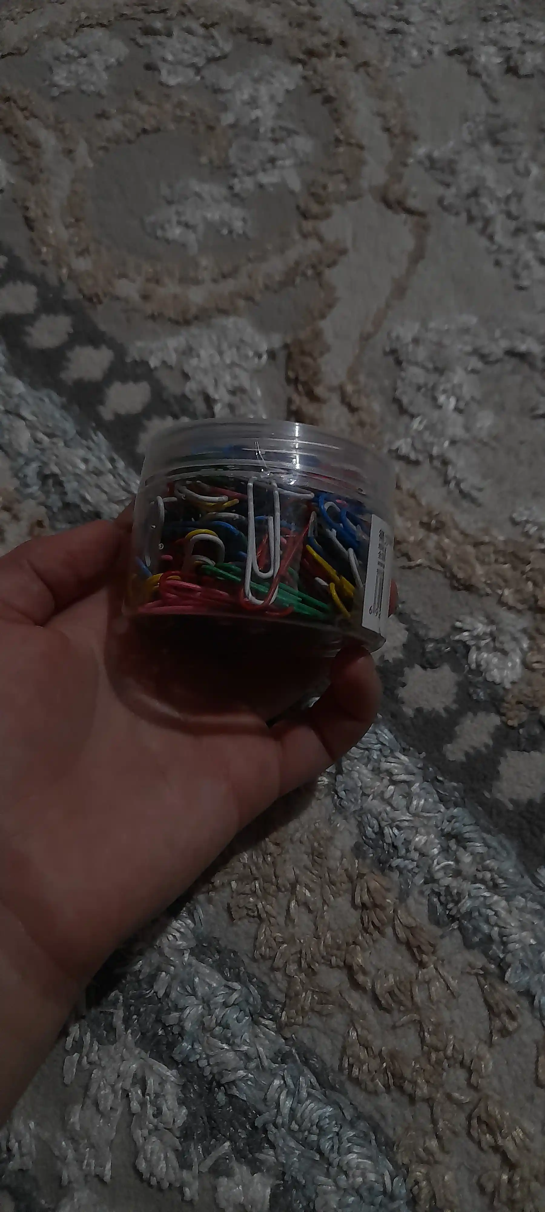 Qog'oz qisqichlari, 29 mm, 160 dona rangli naychadagi Deli
