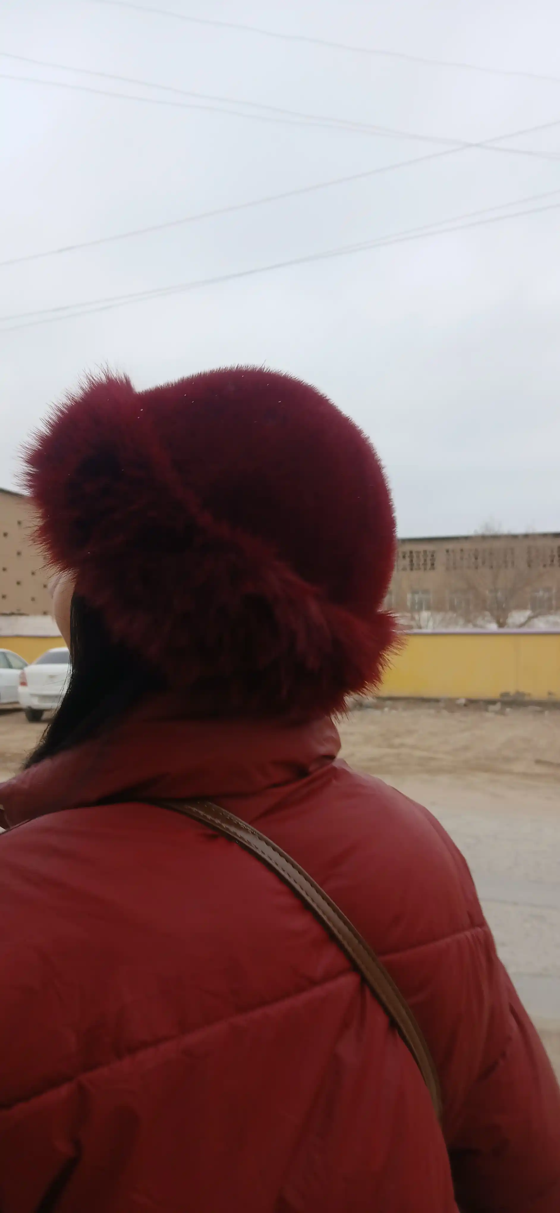 Ayollar mo‘ynali, duxoba issiq shapkalari, universal o‘lchamda