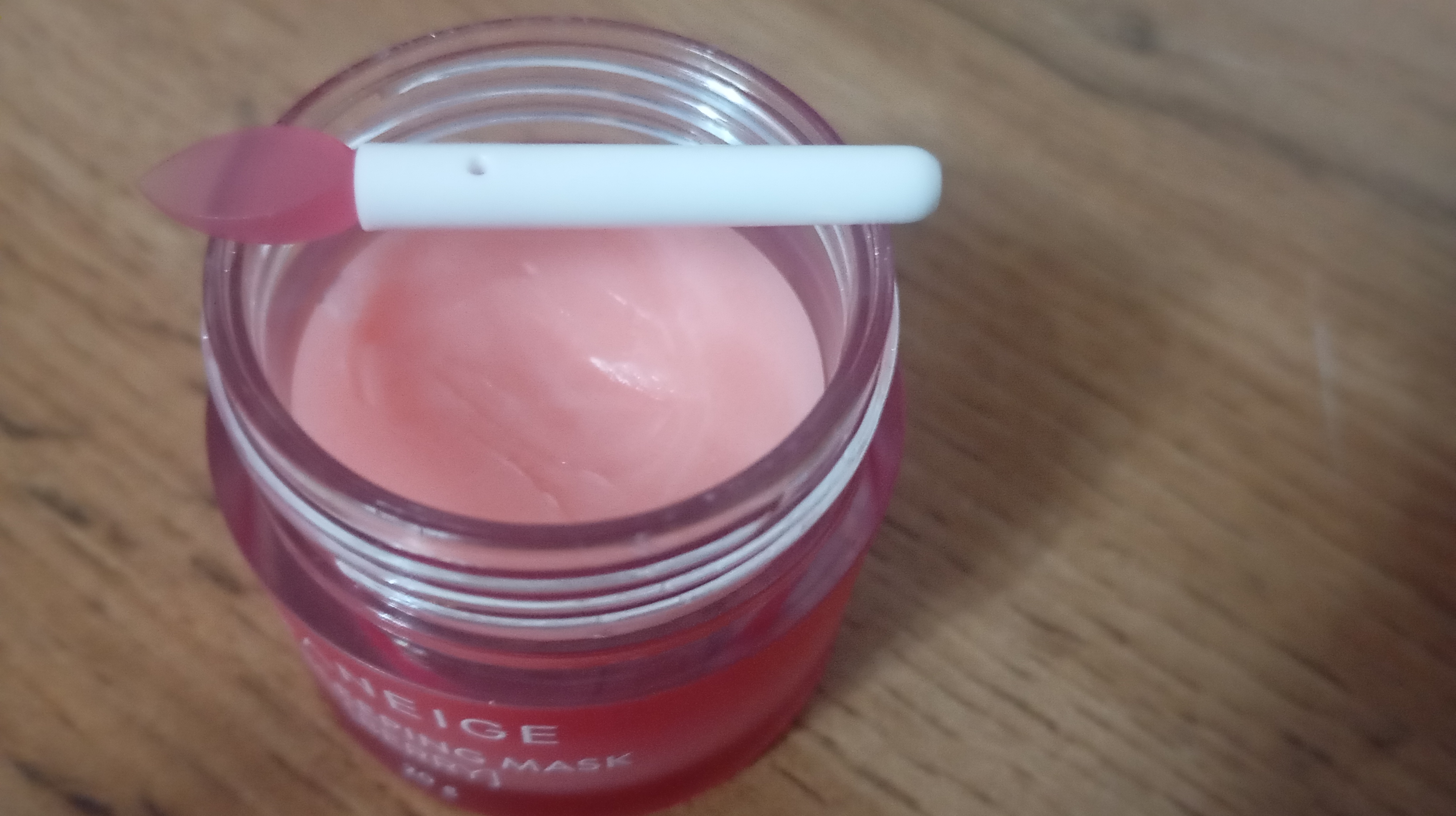 Lab uchun namlovchi va tiklovchi  balzam va niqob Laneige, 20 gr