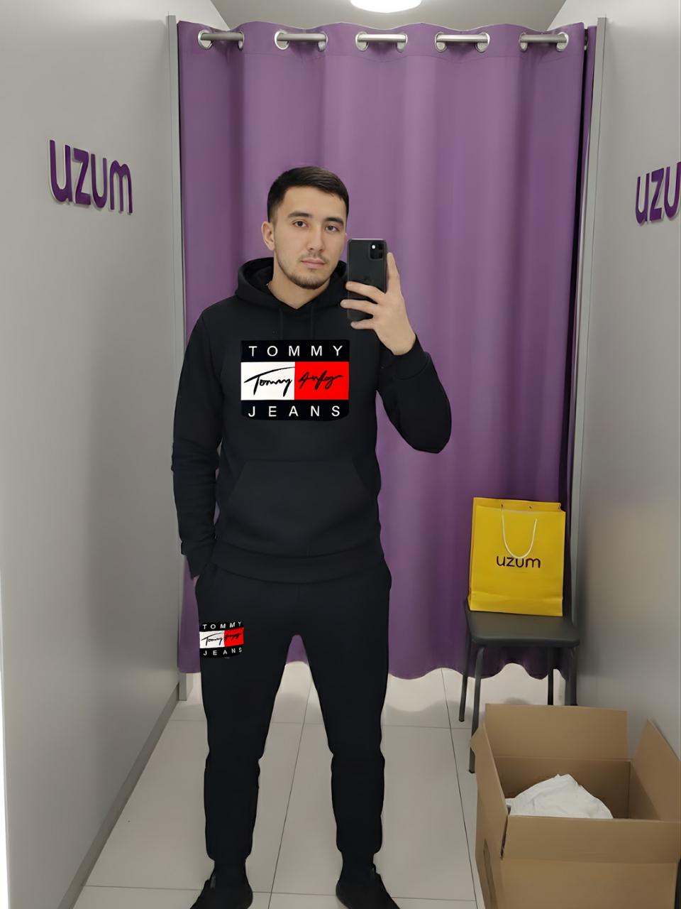 Erkaklar sport kostyumi Tommy Hilfiger, xudi va shalvar, dvoyka