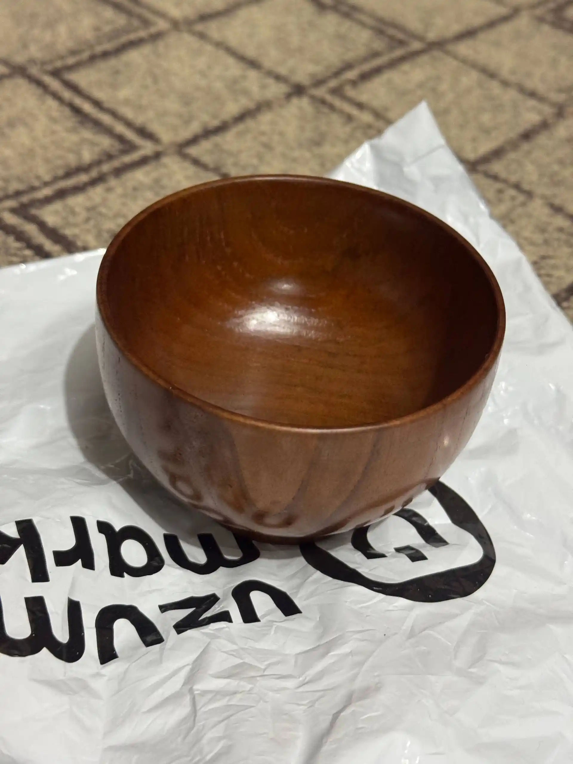 Sharq piyolasi, yog‘och, jigarrang piola