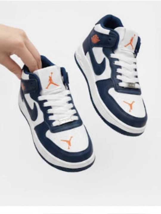 Ayollar va qizlar uchun krossovkalar Nike Air Jordan