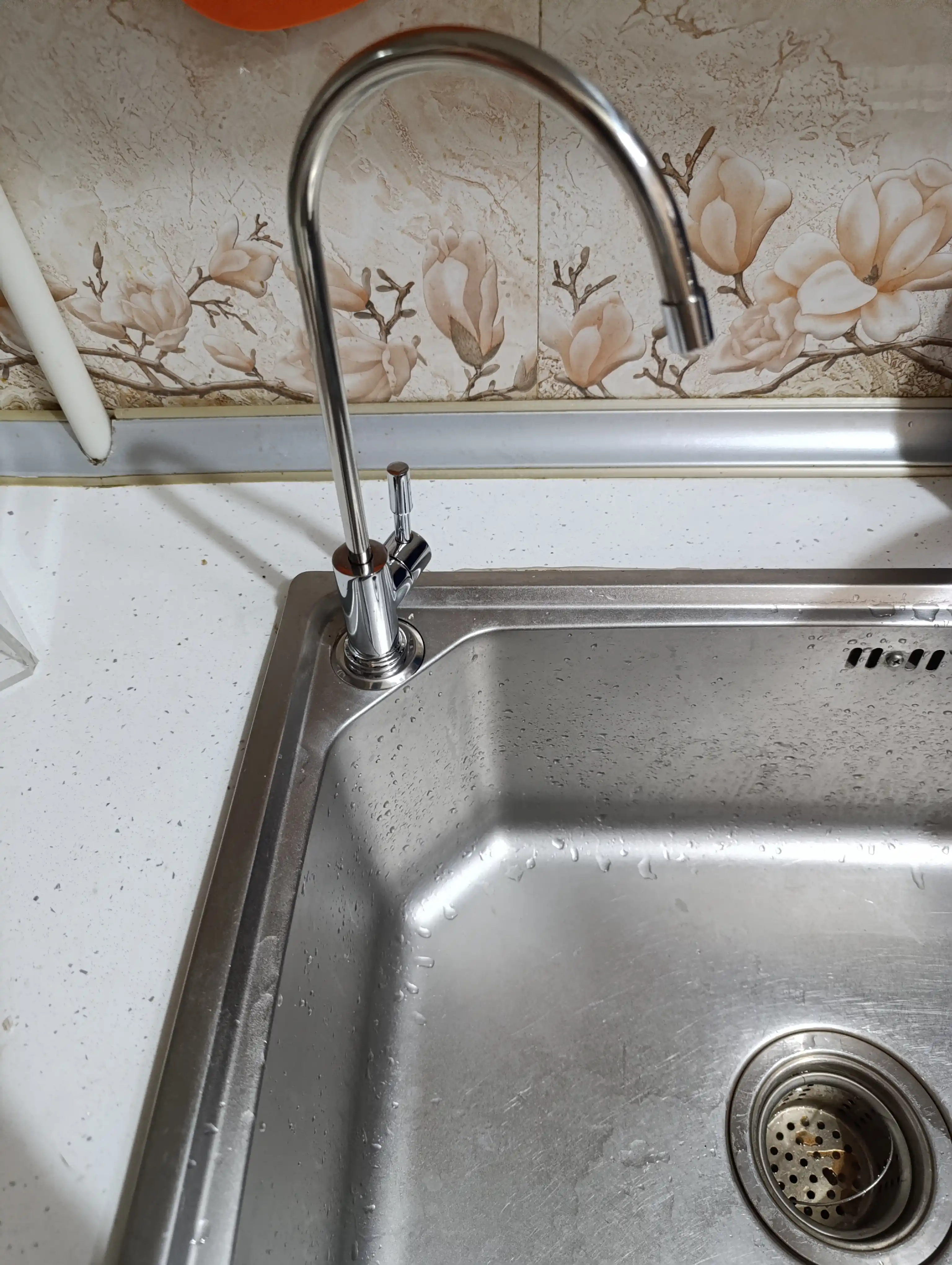 Фильтр для воды от накипи и жесткой воды, с краном Барьер Профи, 3 ступени