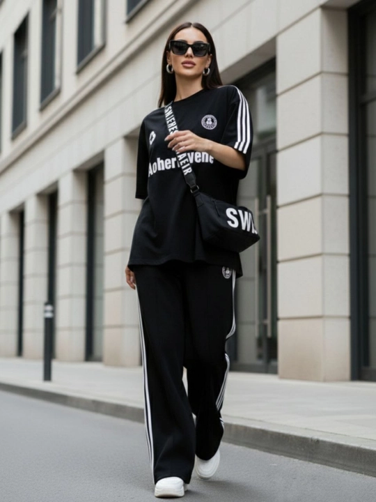 Ayollar sport kostyumi, futbolka va shim M–4XL — ELLY FASHION