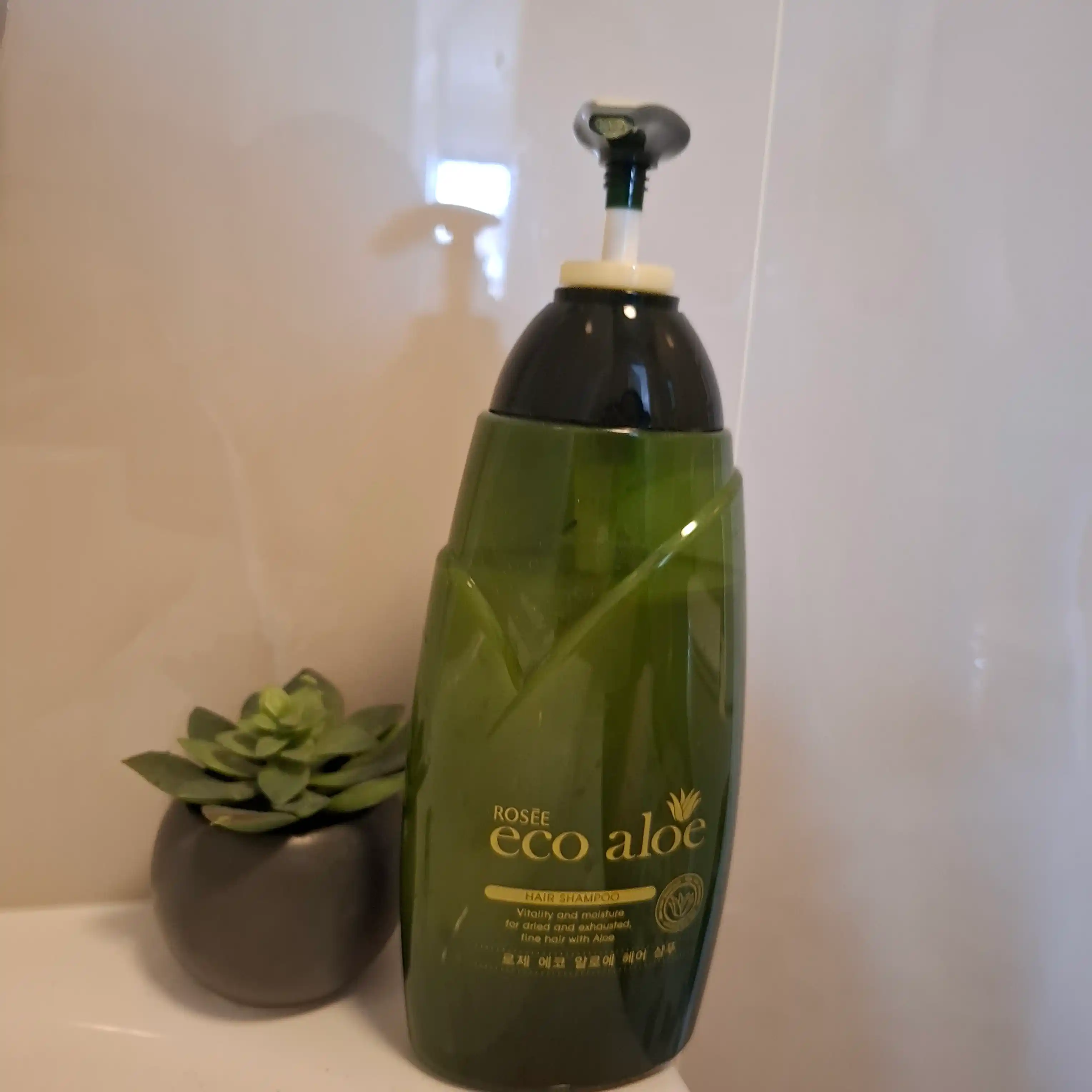 Шампунь для волос ROSEE Eco Aloe, 760 мл