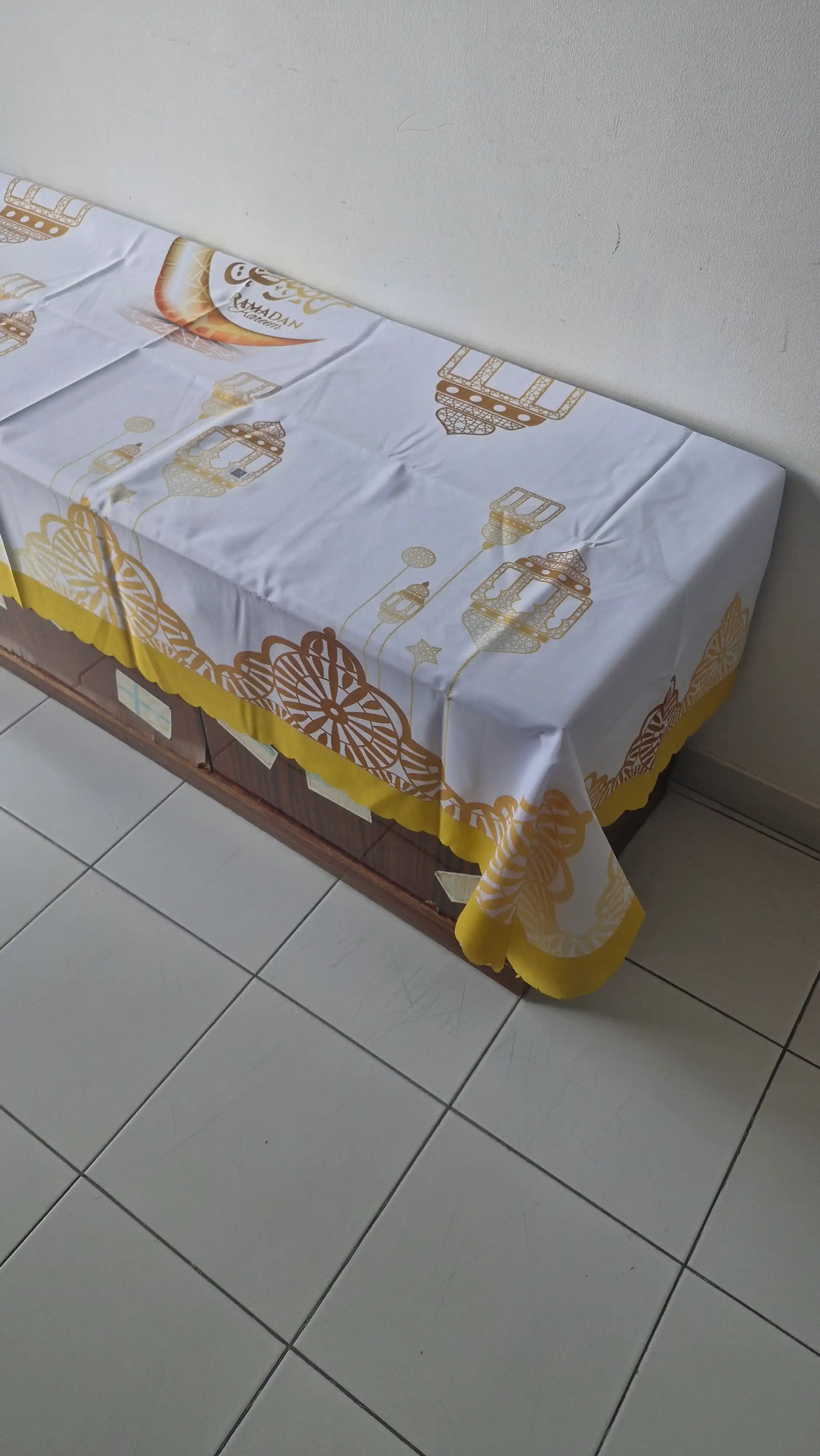 Bayram dasturxoni, Ramazon uchun dasturxon, 180, 220, 300 sm
