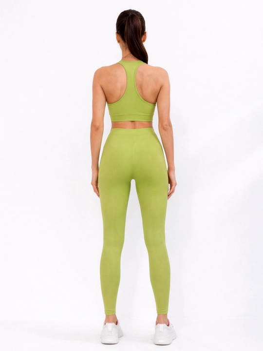 Ayollar fitnes to‘plami