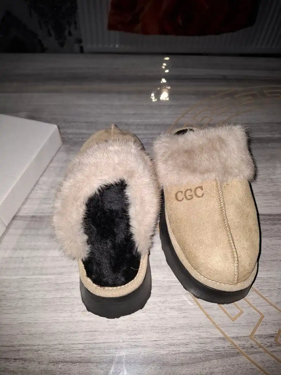 Ayollar shippagi, 36-40 o‘lchamdagi uggi