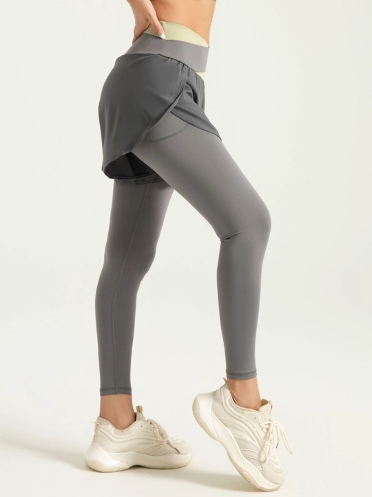 Ayollar shortili legginslari, FIT brendi, sport losinlari, fitnes uchun