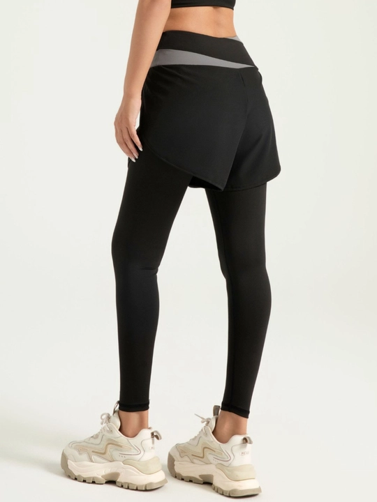 Ayollar shortili legginslari, FIT brendi, sport losinlari, fitnes uchun