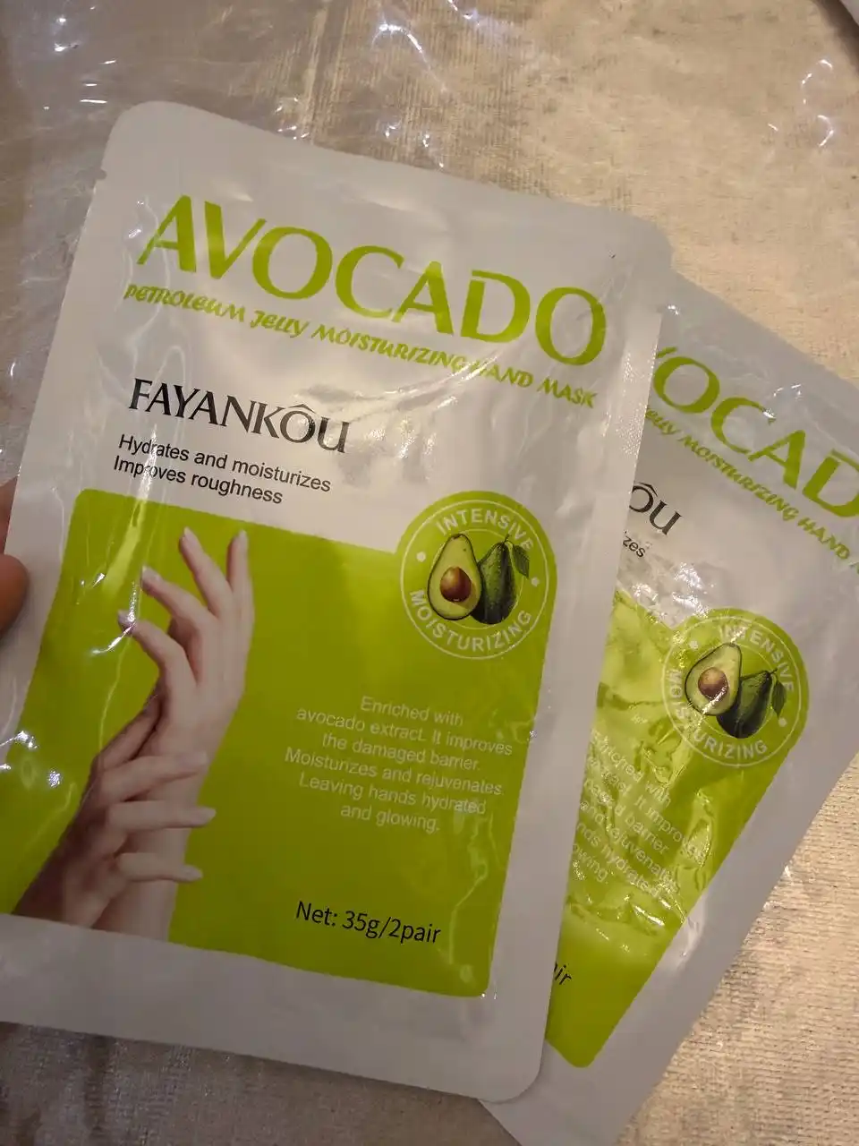 Avokado va vazelinli qo‘l uchun namlovchi FAYANKOU maskasi, 35 gr/juft