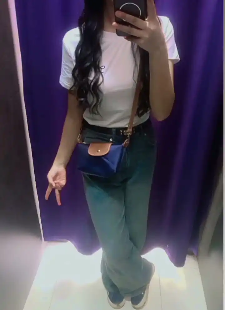 Ayollar uchun mini sumka Longchamp