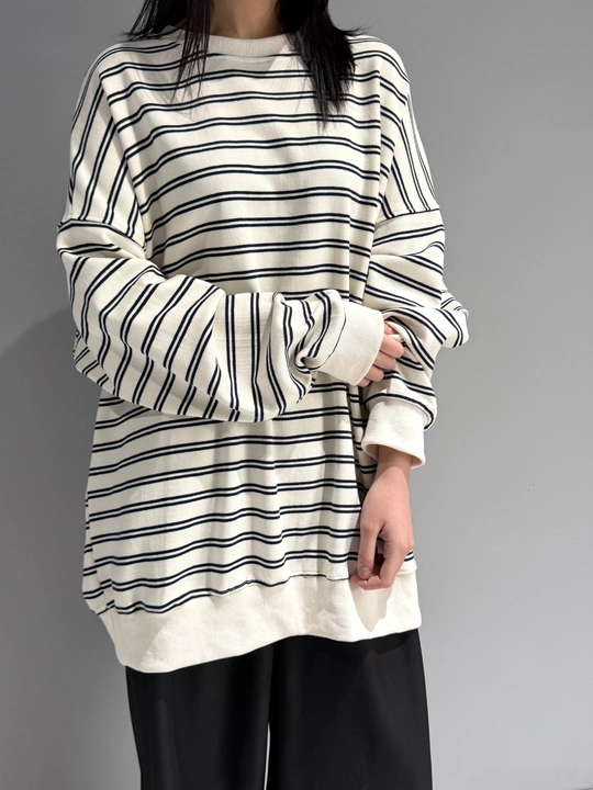 Chiziqli erkin fasonli svitshot, standart o‘lcham M–XL - 