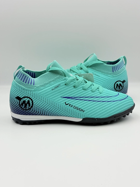 Nike poyabzali, krossovkalar, futbol butsalari, sport poyabzallari - 