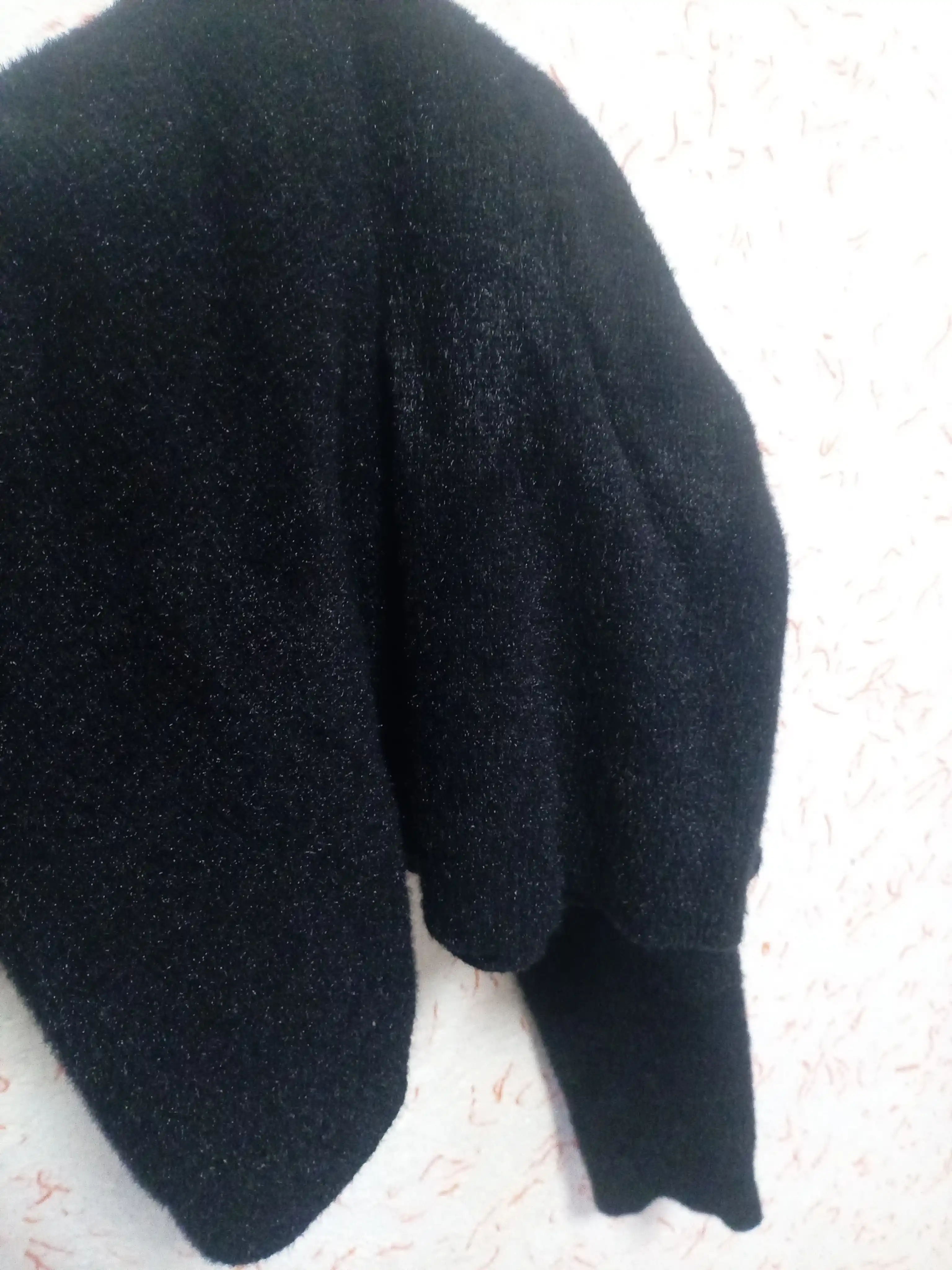 Ayollar uchun angora sviteri, universal o'lcham, L-XL – yumshoq va issiq