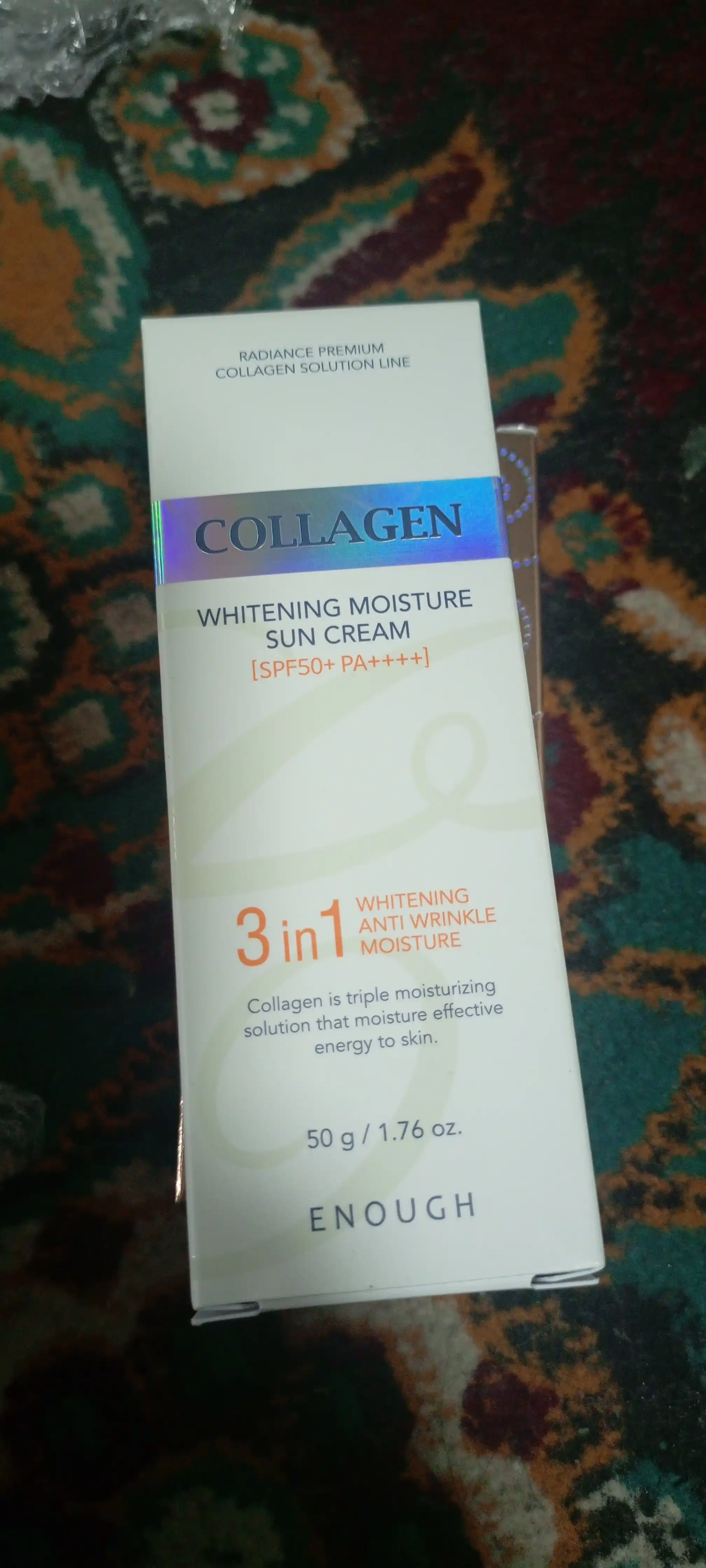 Солнцезащитный крем Enough 3 in 1 Whitening Sun Cream SPF50/PA+ с морским коллагеном, 50 мл