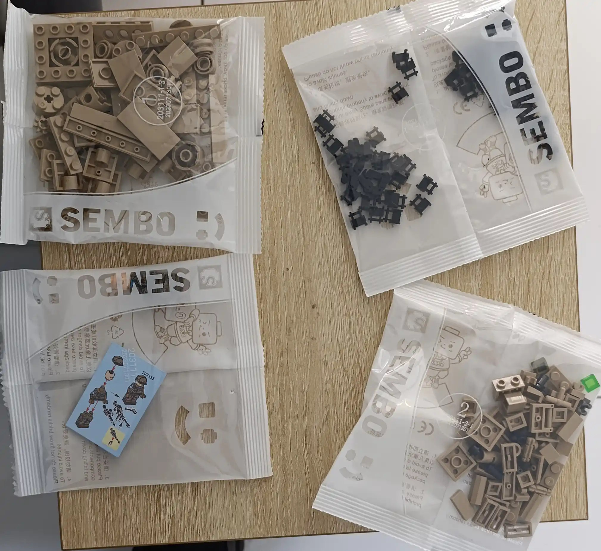 3D kontruktor maxsus texnikalar,Sembo, turli xil ranglar, Lego bilan mos