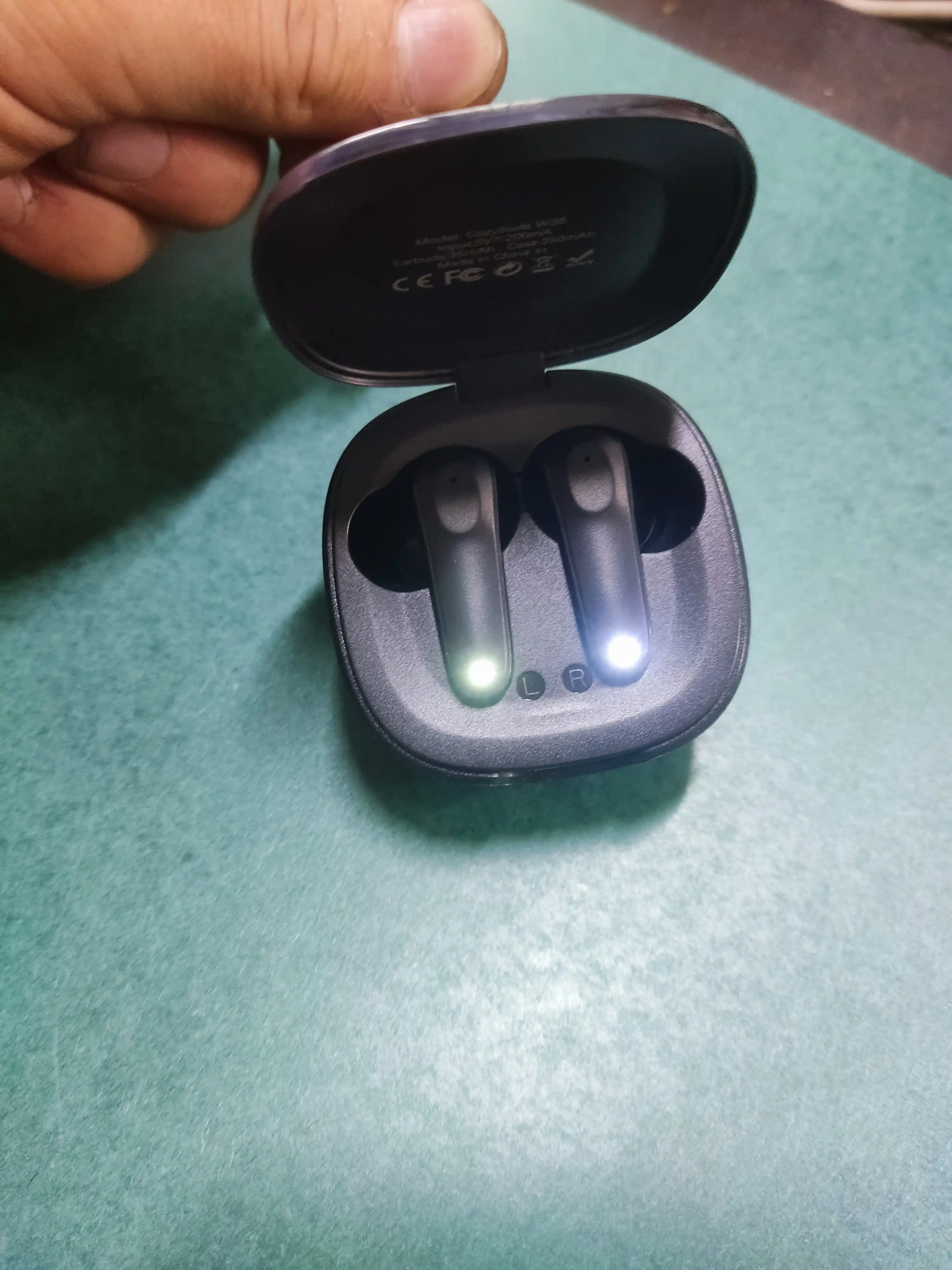 REMAX musiqa va qo‘ng‘iroqlar uchun to‘liq simsiz stereo quloqchinlar CozyBuds W38