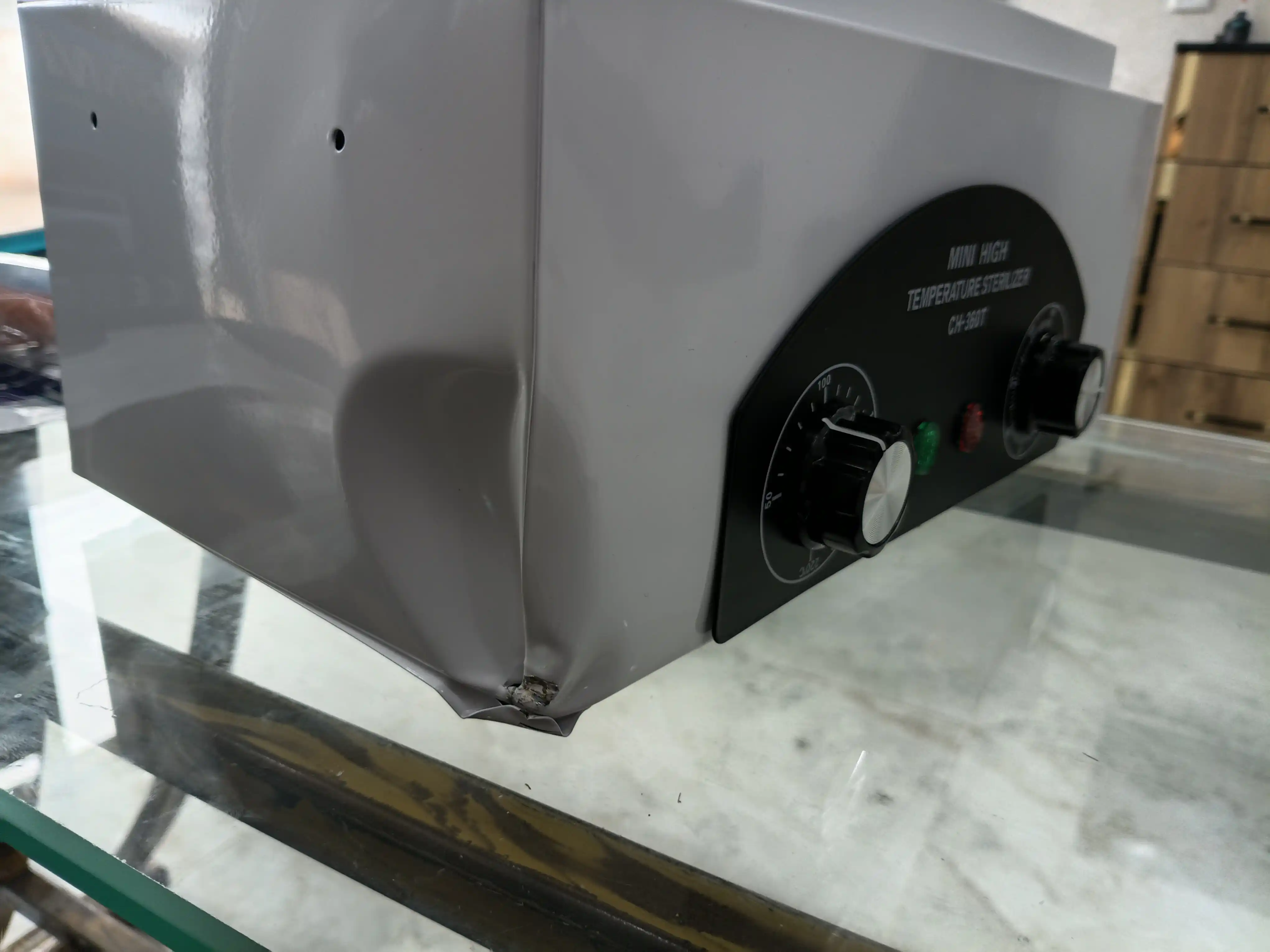 Manikyur asboblari uchun CH-360T sterilizator, quruq suhojar