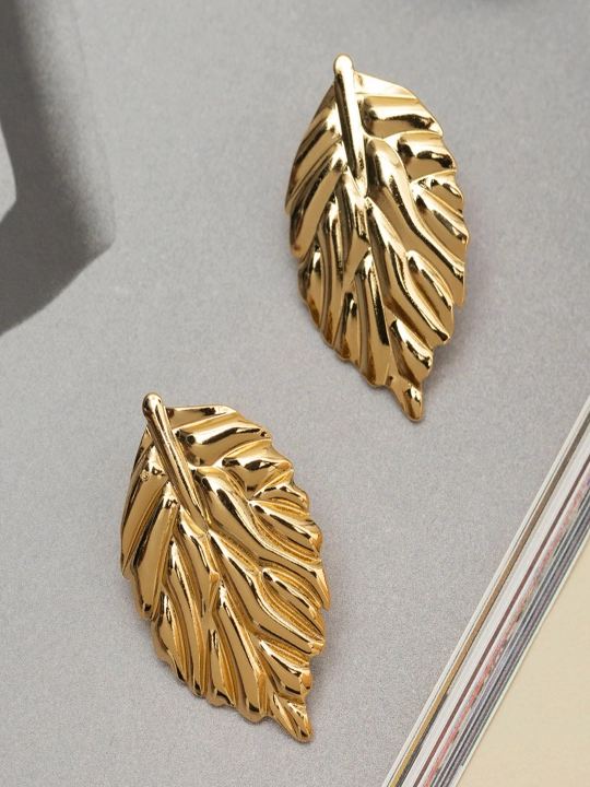 Elegant ayollar ziraklari, nafis taqinchoqlar
