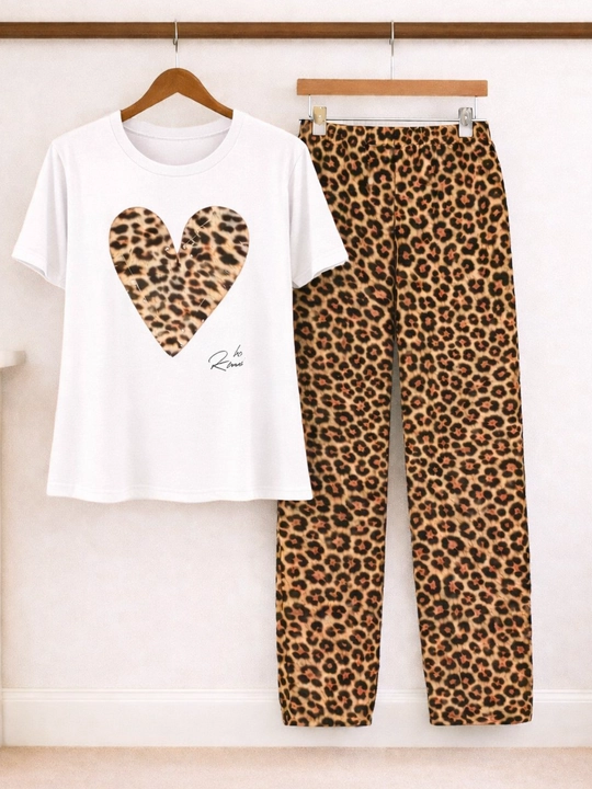 Ayollar uchun uy uchun to'plam, 3 tasi 1 da pijama, razmer standart 46-48-50-52, viskoza