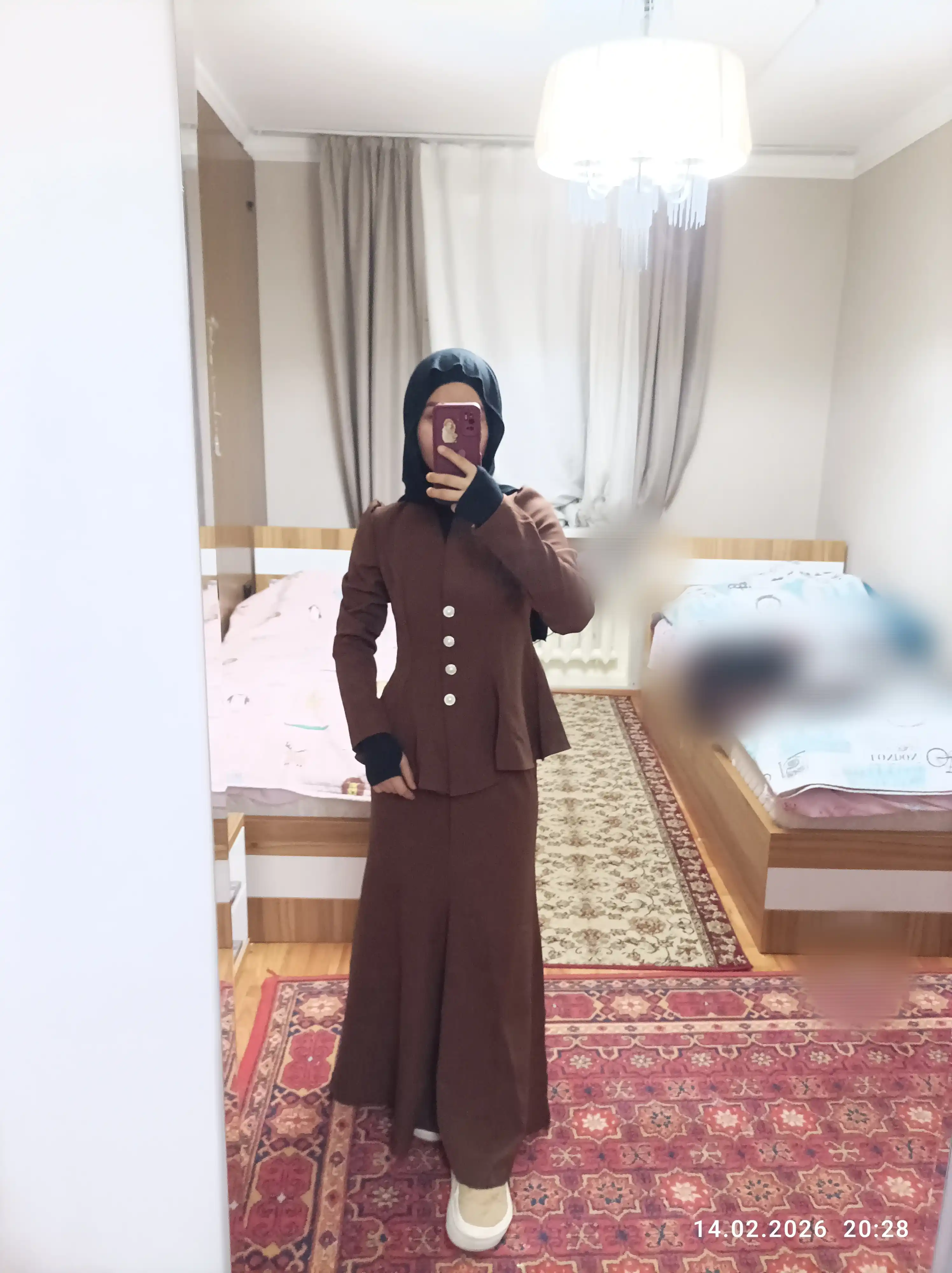 Женская одежда, кофта и юбка для девушек