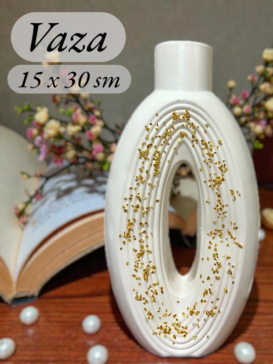 Sun'iy va quritilgan gullar uchun guldonlar, o'lchami 15 x 30 sm (gulsiz )