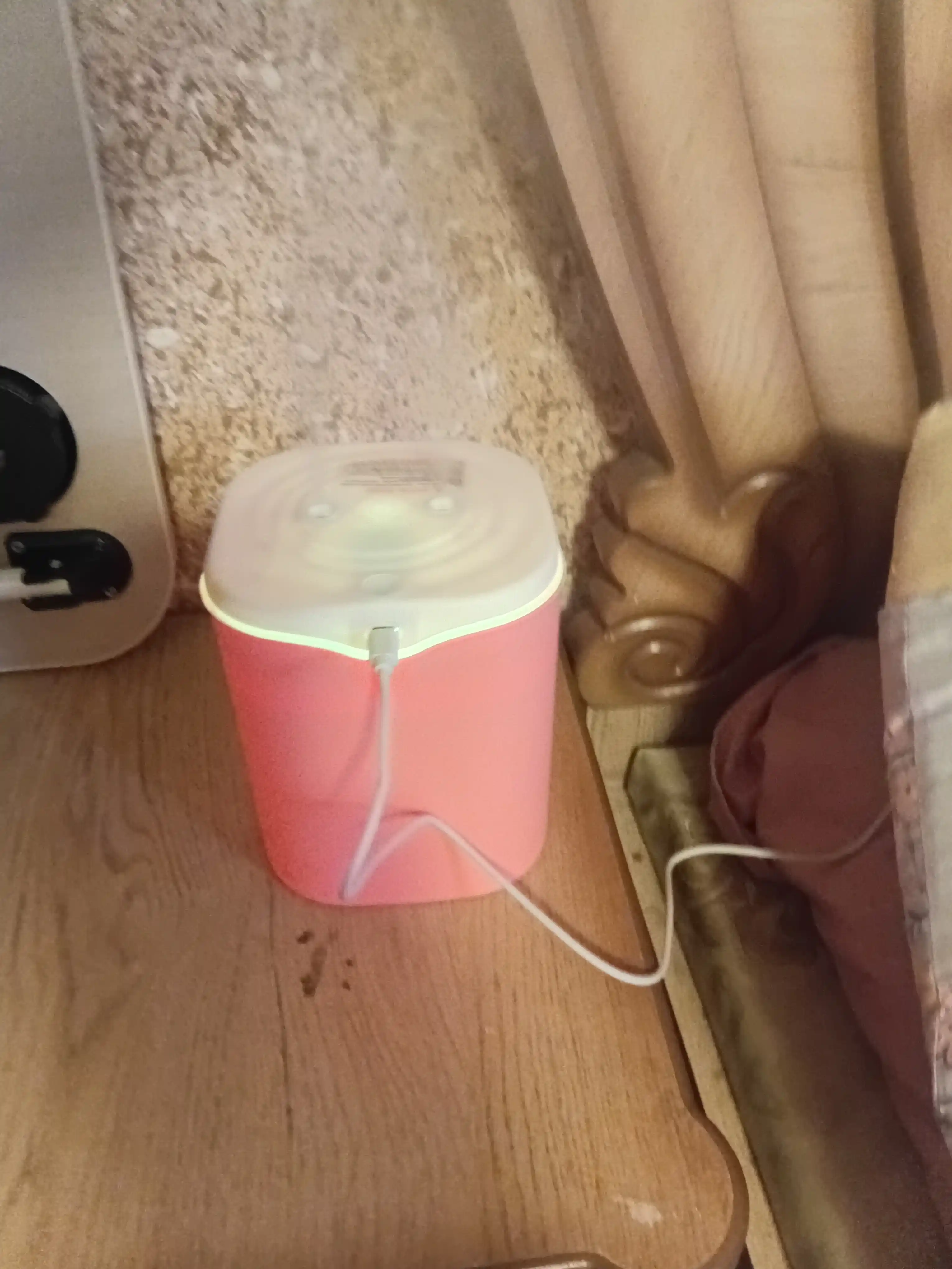 Yoritgichli havo namlagichi, ultratovushli, uy va ofis uchun, 2 litr