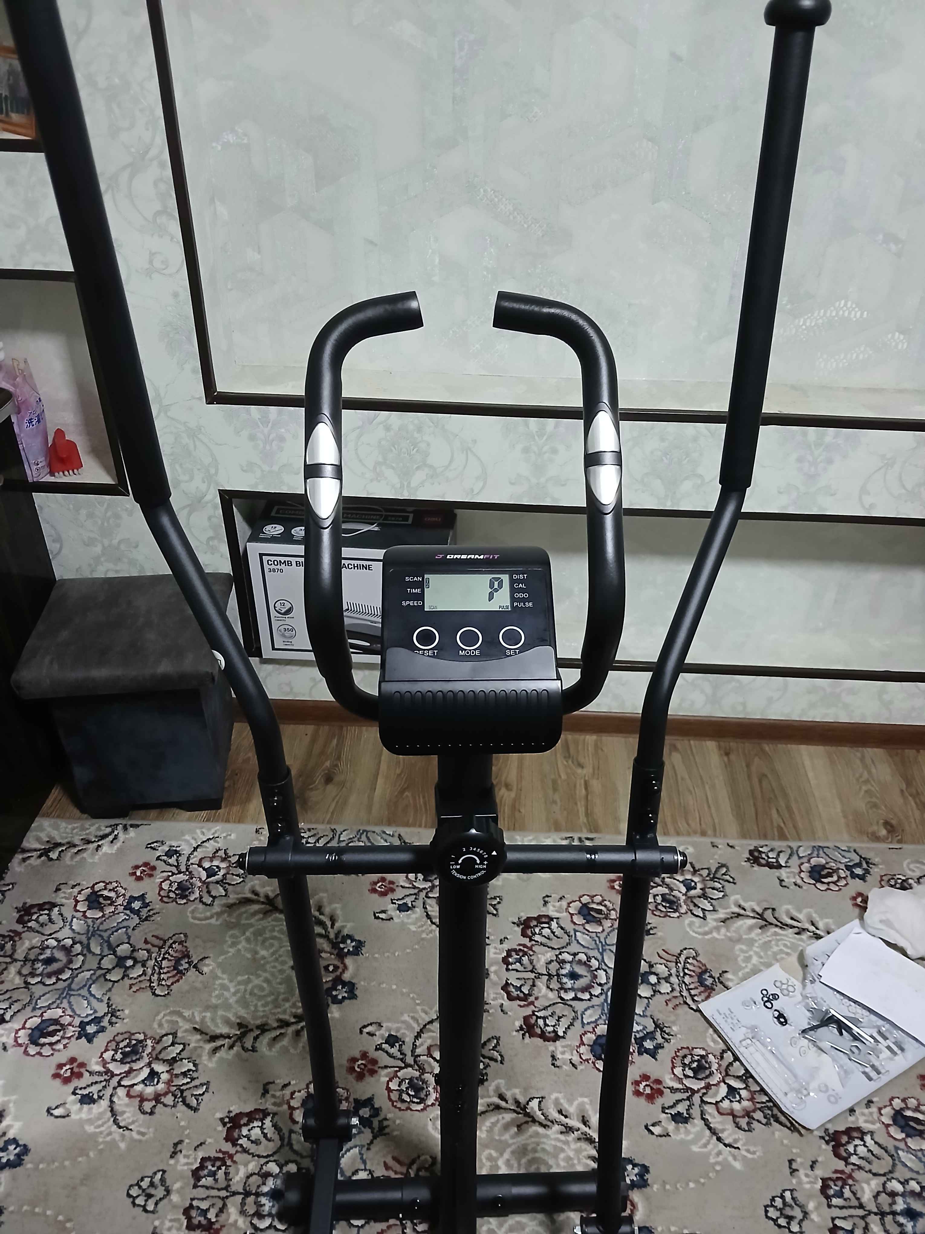 Elliptik trenajor, velo chang'i Dreamfit