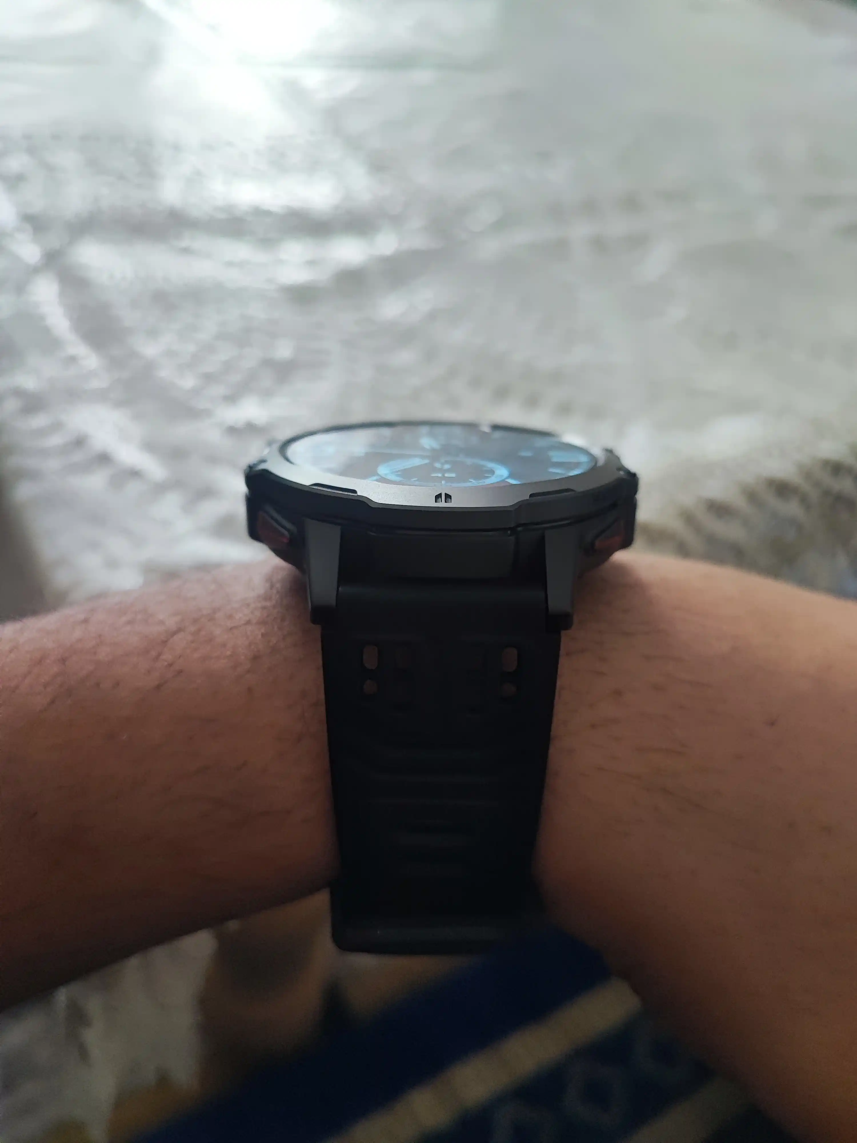Sport Smart Soat – Rugged dizayn, katta ekran, yurak urishi va qadam o‘lchash