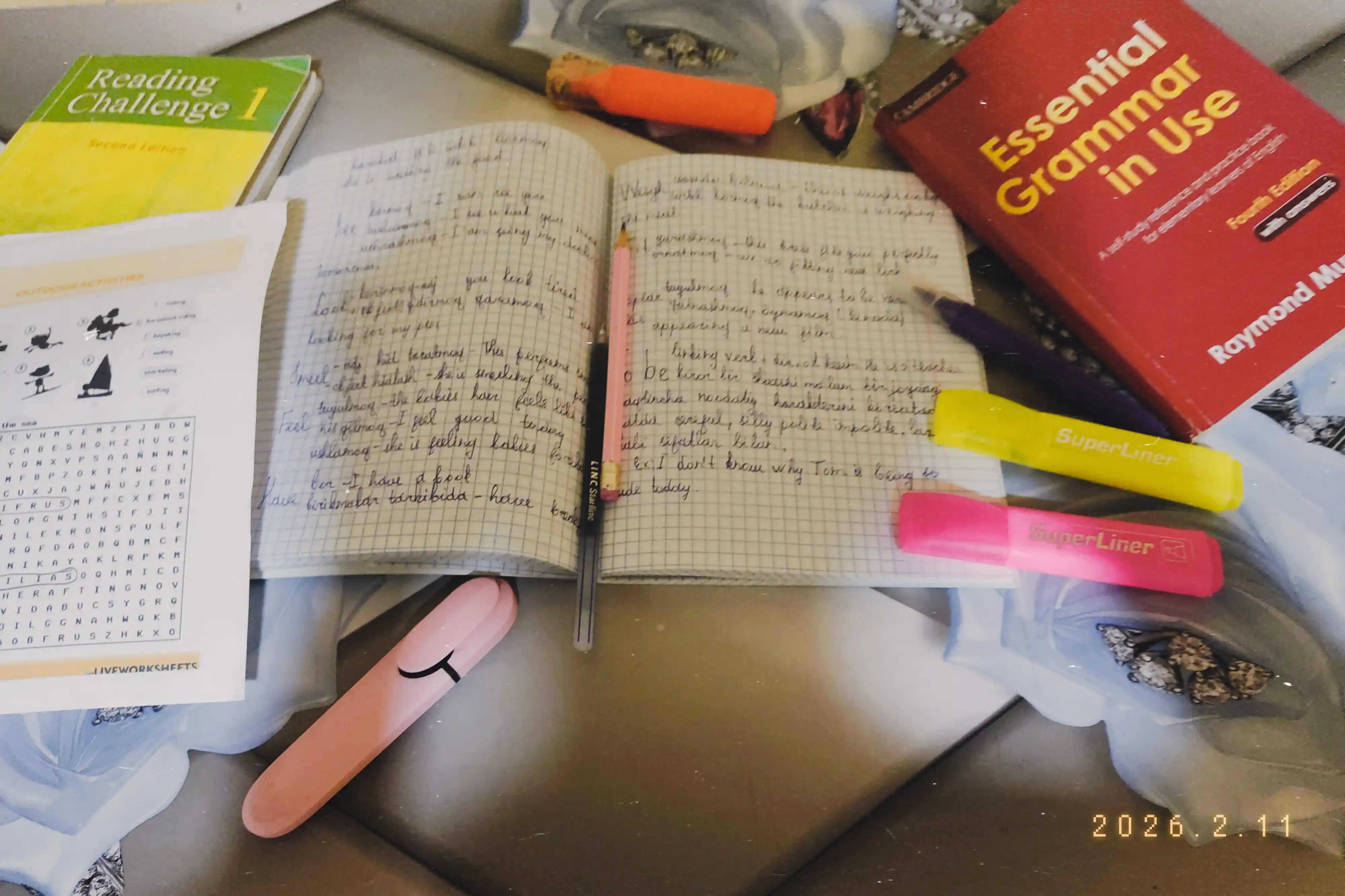 English Grammar in Use, With answers, Essential, Raymond Murphy, Third, Fourth