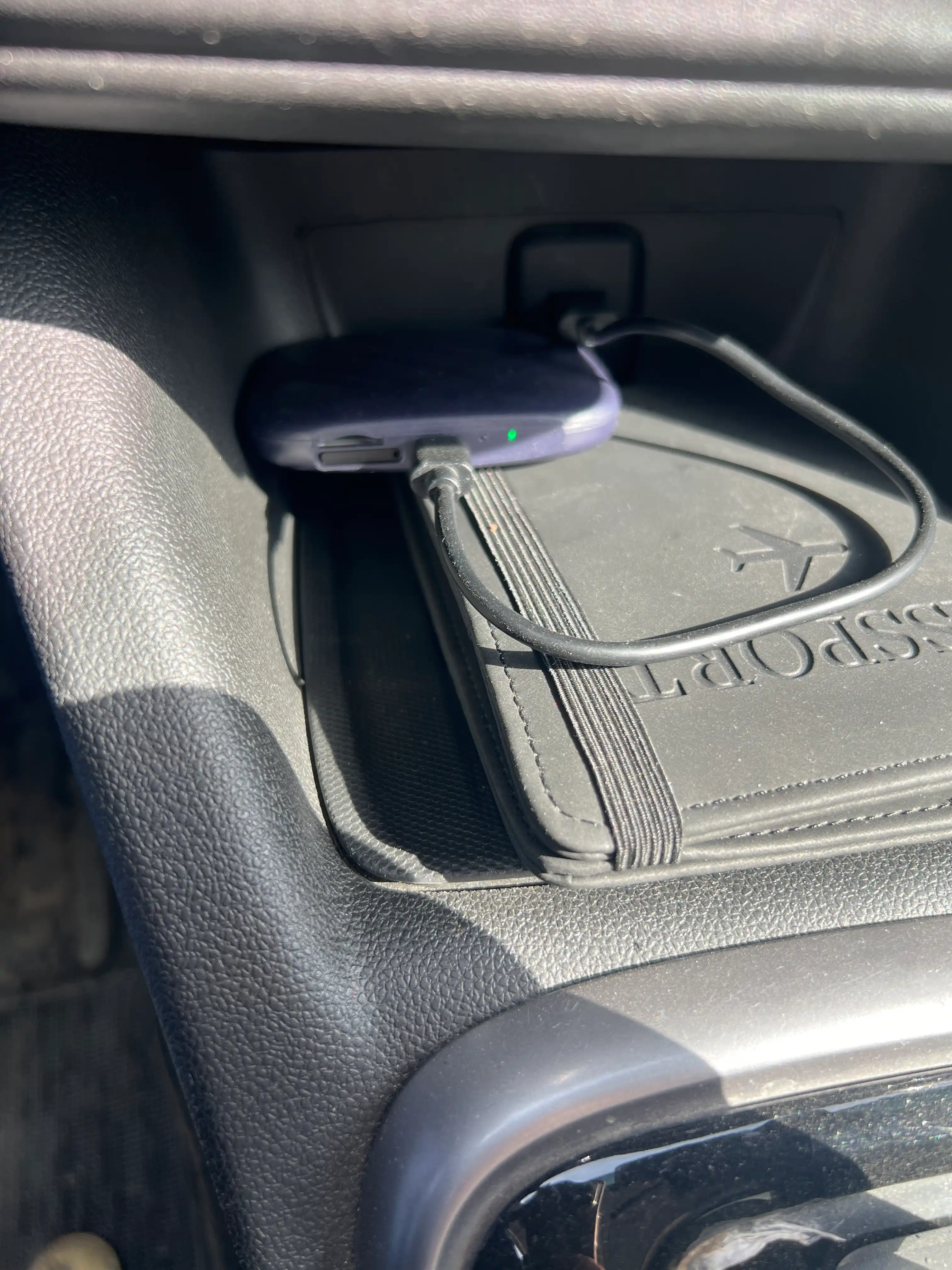 Carplay Ai Box avtomobil monitori uchun Android 4/64, 8/128