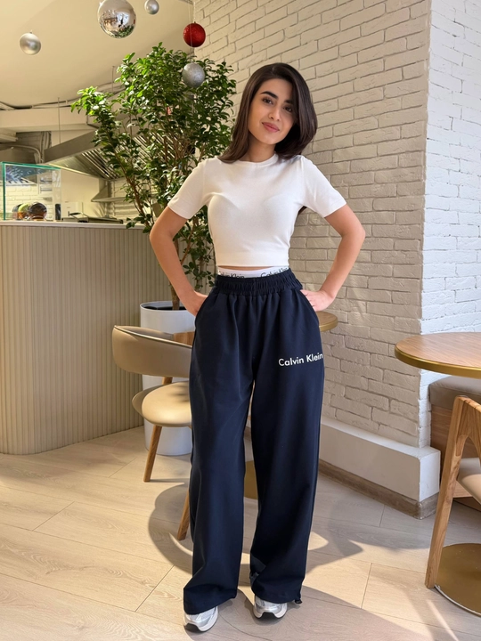 Jogger, ayollar uchun keng bichimli sport shim: rezinali bel va ipli bog‘ich