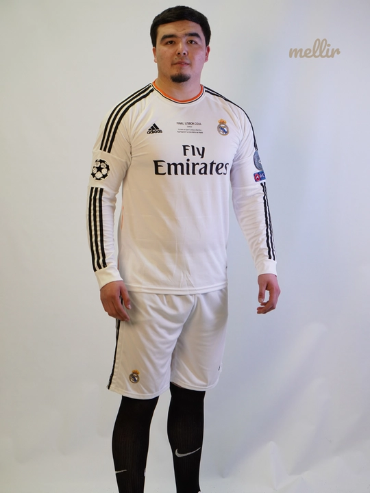Футбольная ретро форма Real Madrid -Белая легенда