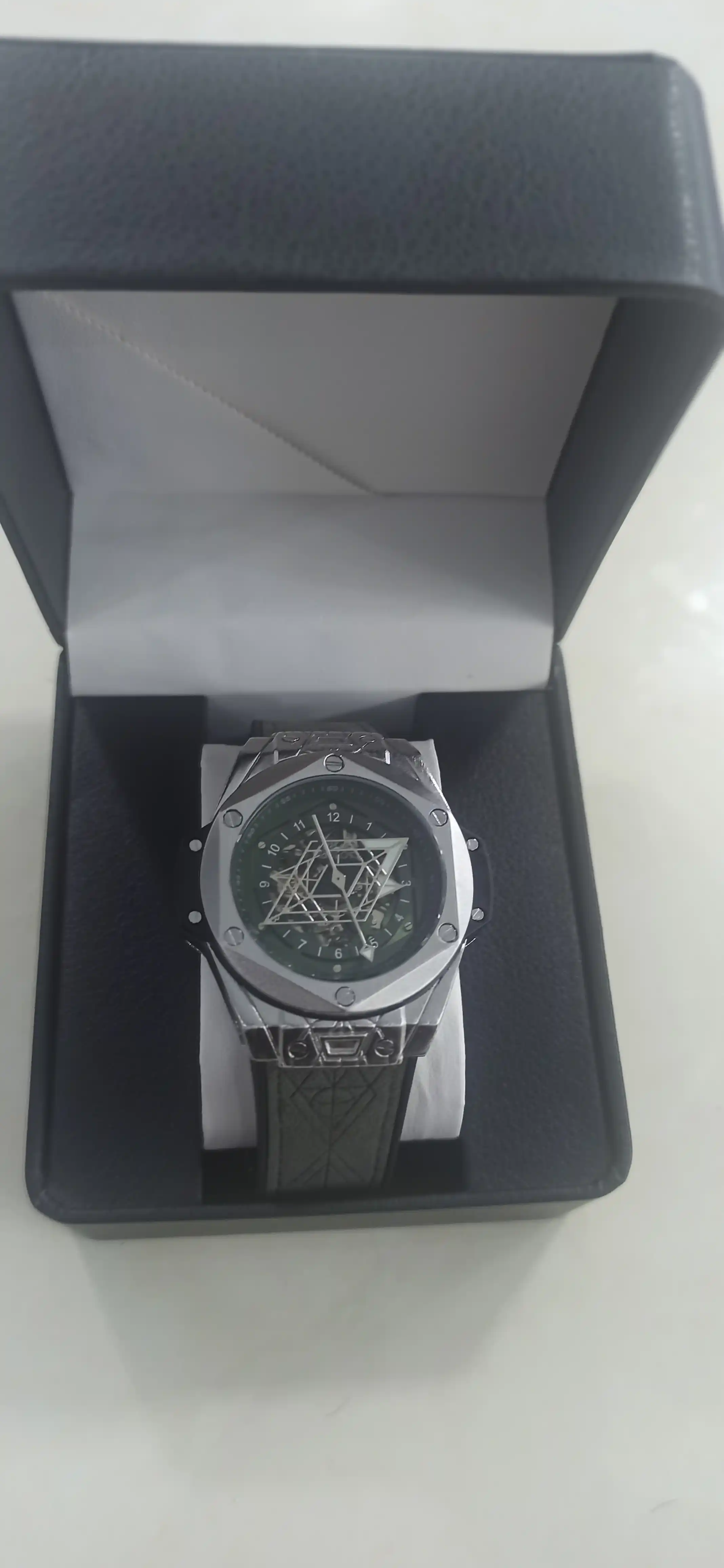 Soatlar erkaklar uchun, Hublot, soat, soatlar, erkaklar uchun soat, mexanik soat
