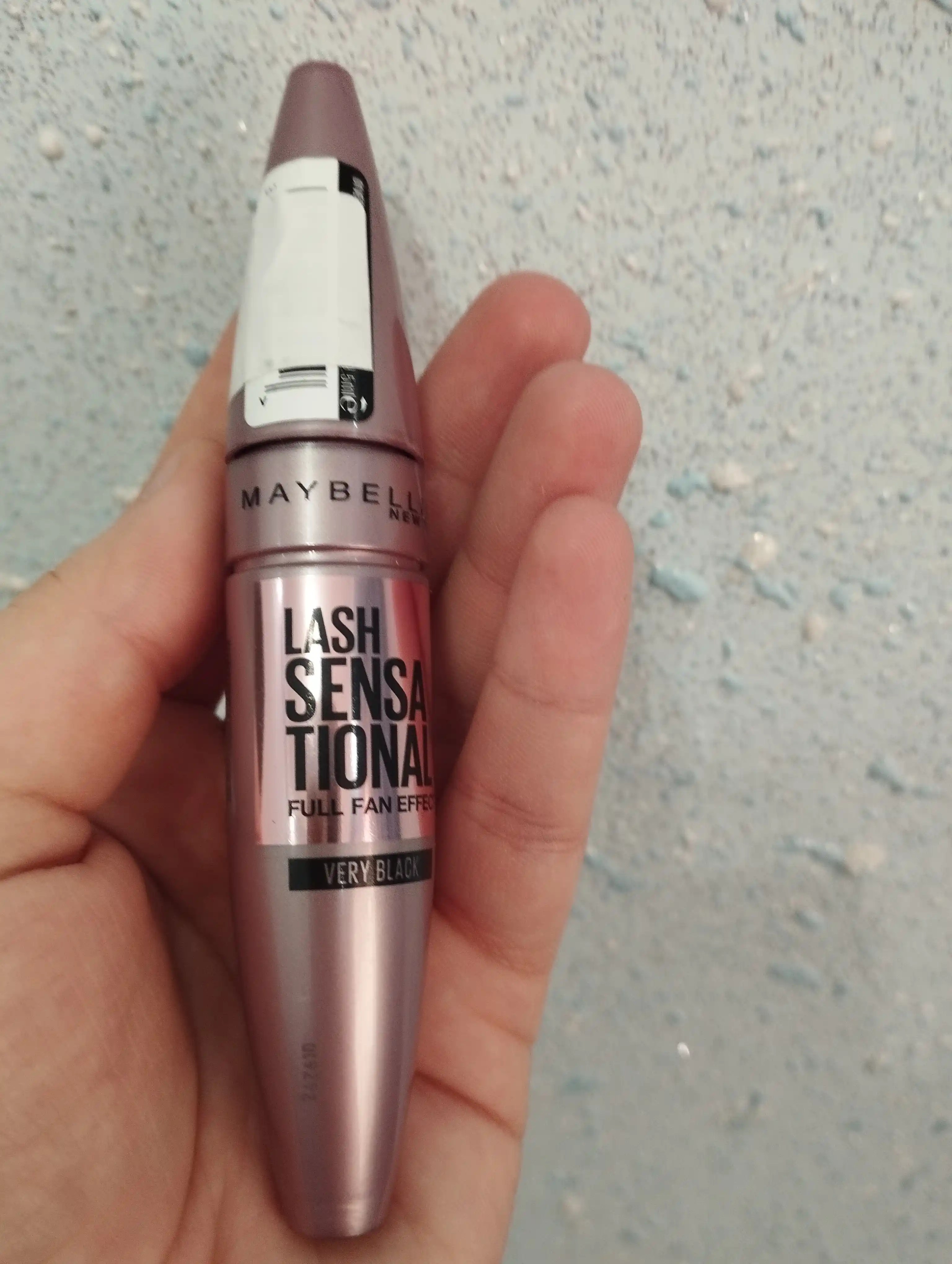 Kipriklar uchun tush Maybelline New York Lash Sensational yelpig'ich hajmli