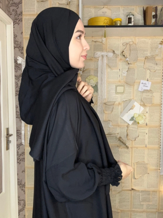 Ayollar uchun namoz kiyimi – matosi xebe belmando, abaya, nafis va yopiq ibodat libosi