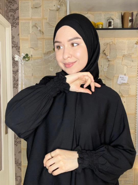 Ayollar uchun namoz kiyimi – matosi xebe belmando, abaya, nafis va yopiq ibodat libosi