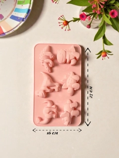 Кораллово-розовый
