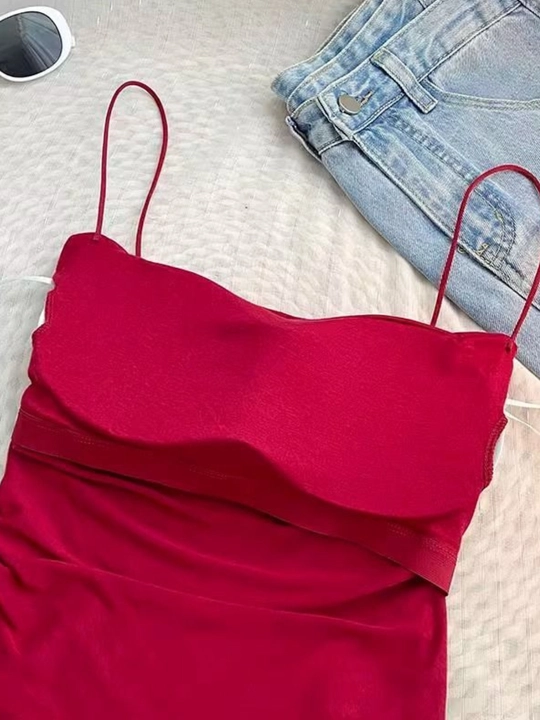 Ayollar uchun mayka top, astariga chashka tikilgan, universal o‘lchami 40-62 kg