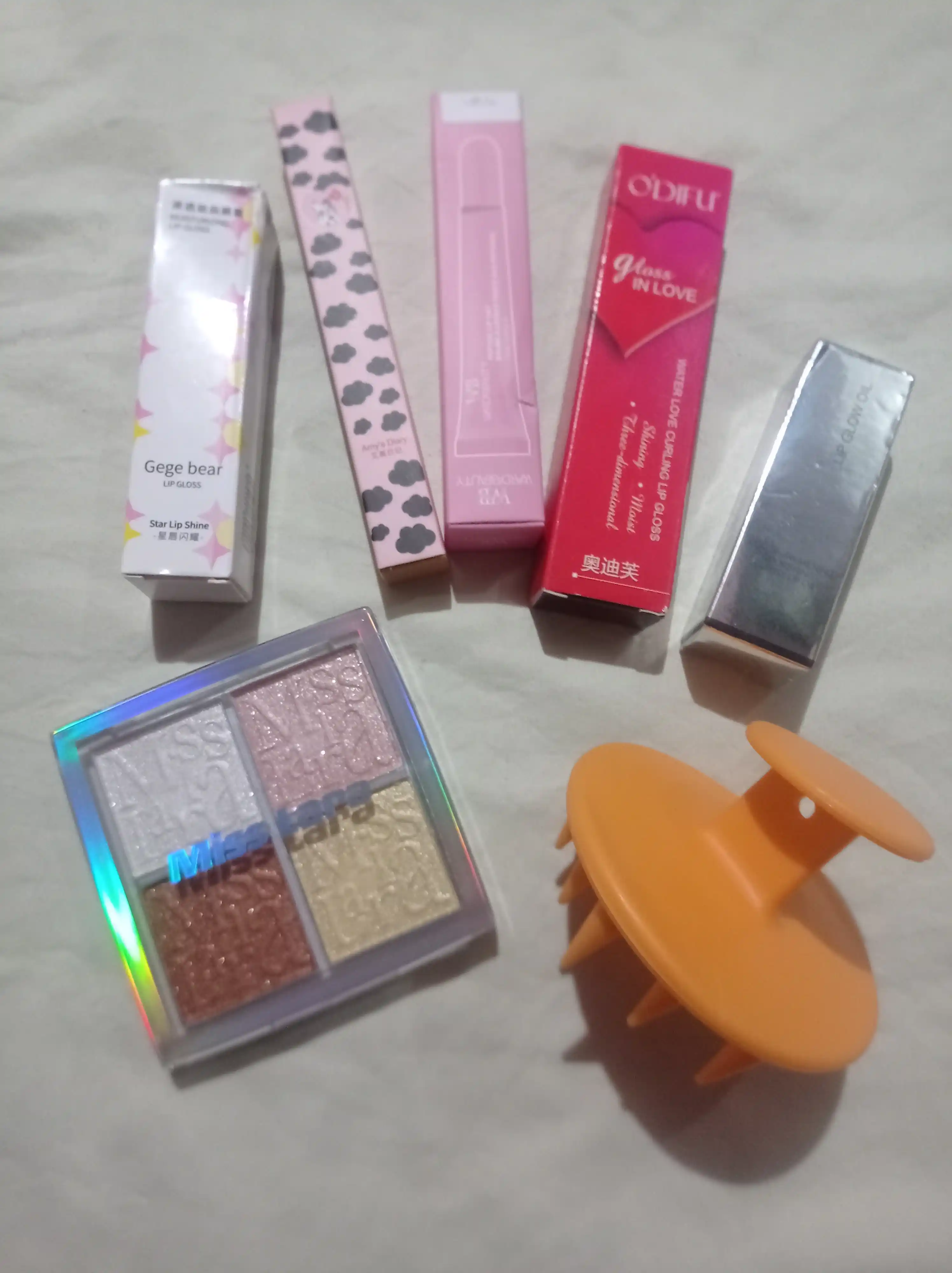 Suyuq lab bo'yog'i, blesk, 6.5 ml, 3D effect bilan