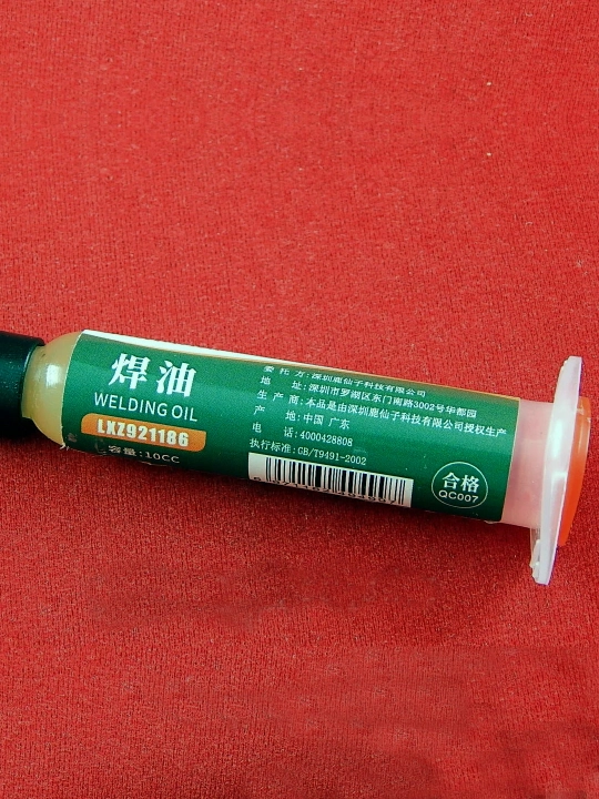 Amtech NC-559 va Amtech RMA-223 lehim oqimi, SMD komponentlari uchun, toza lehimlash