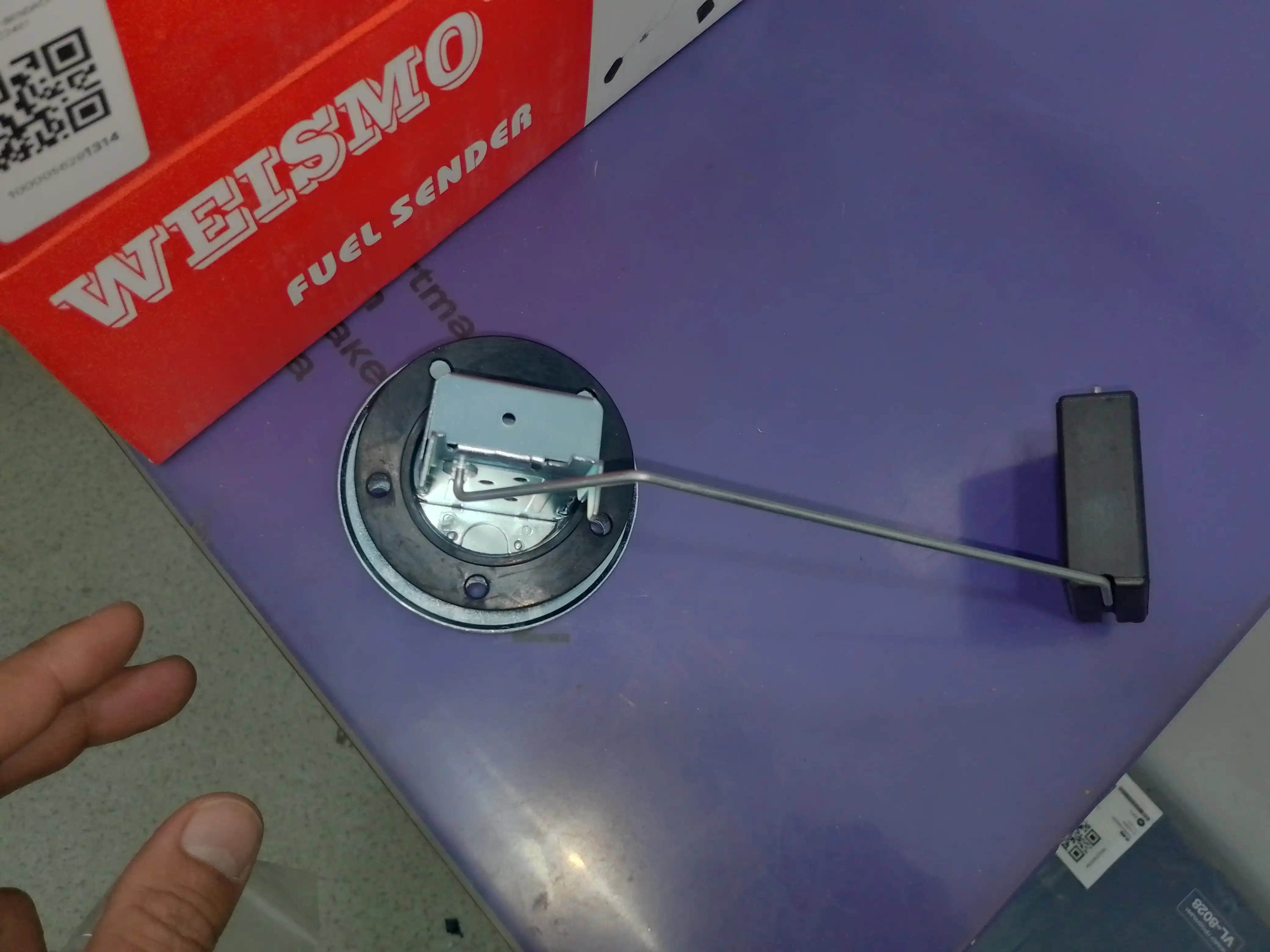 Benzobak datchik Damas/Tico/Matiz/Nexia 1,2,3/Spark/Lacetti/Gentra/Cobalt