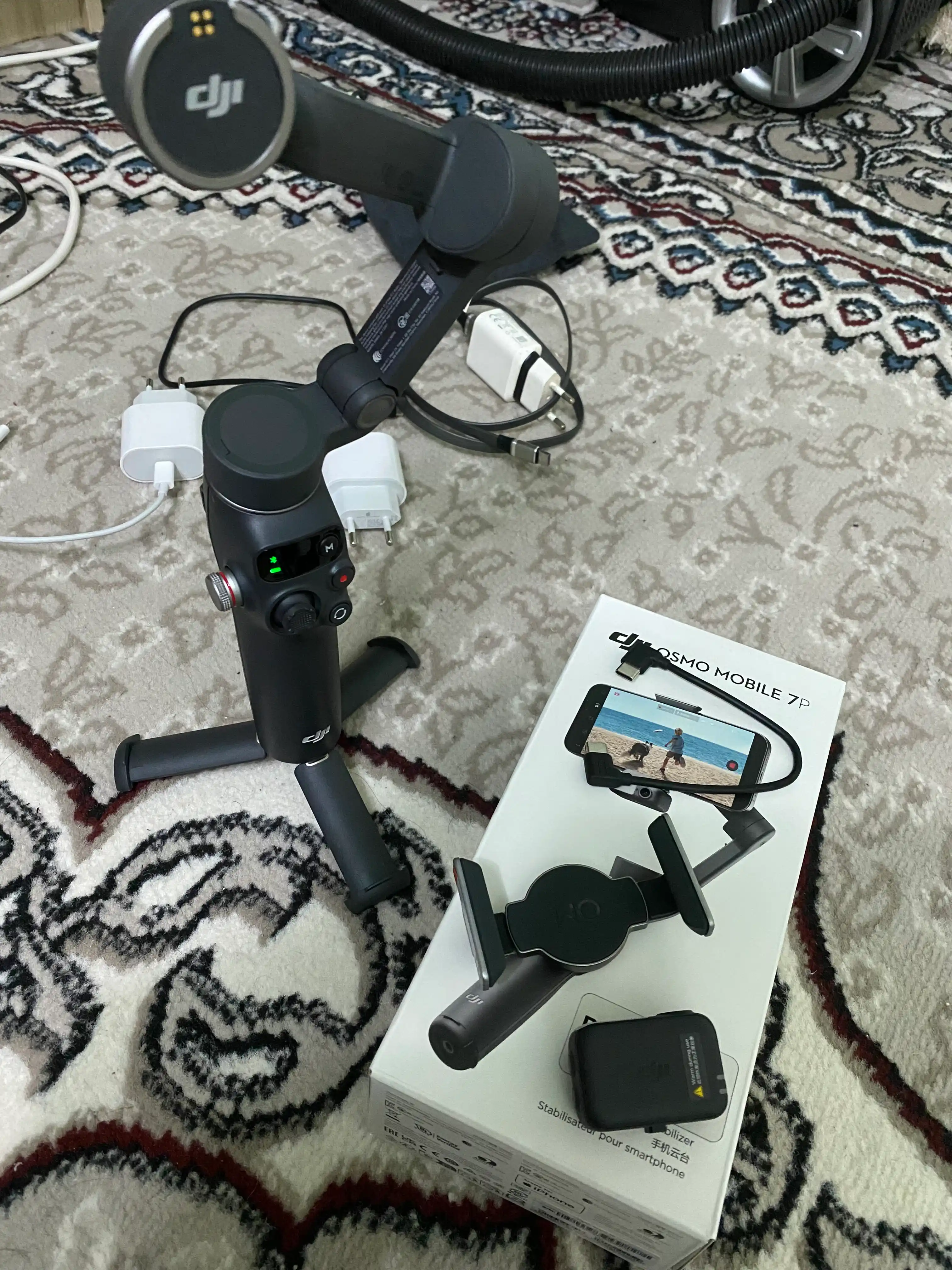 Стабилизатор для смартфона DJI Osmo Mobile 7P