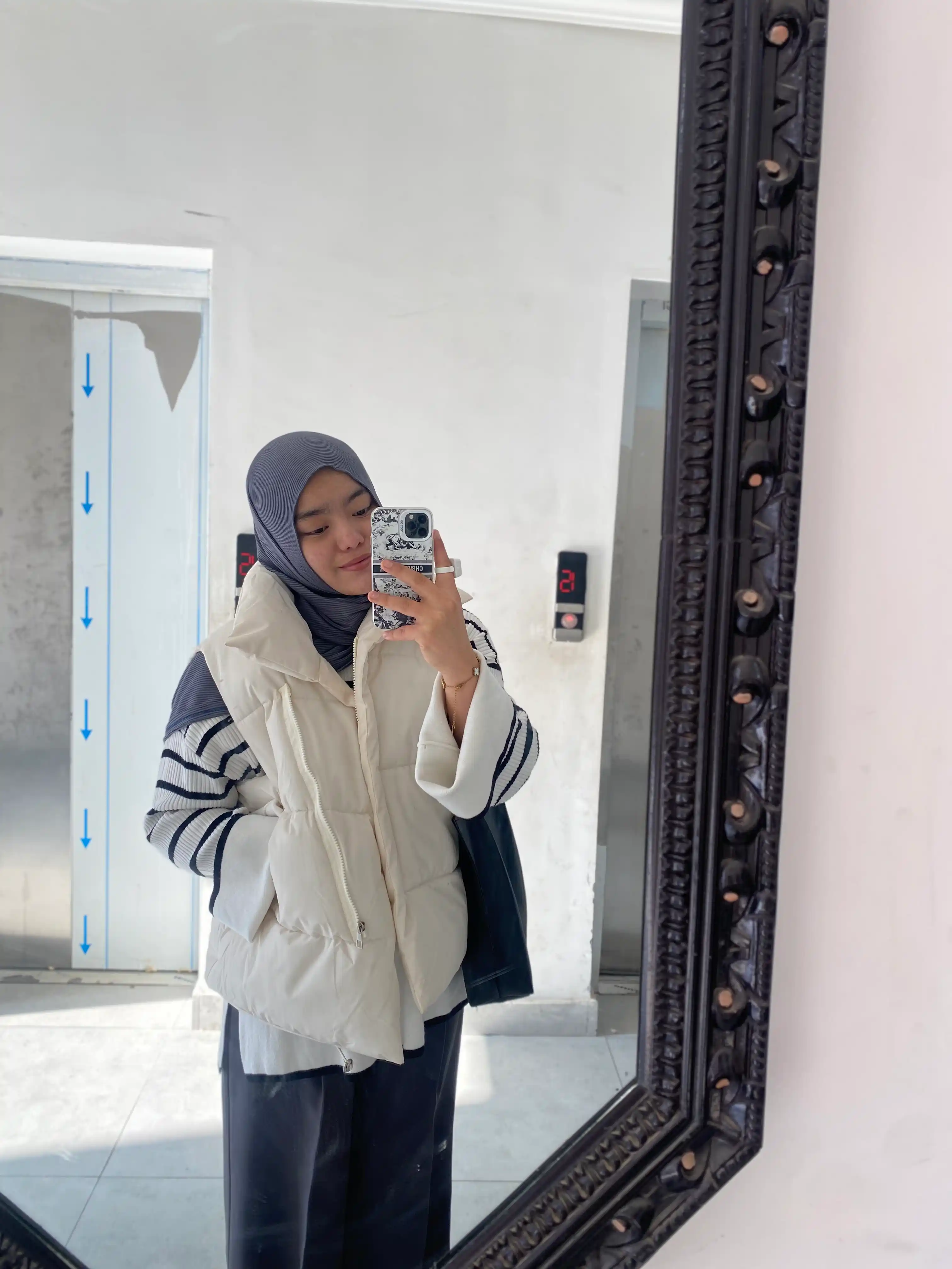 Keng yengli ayollar jemperi Selfie